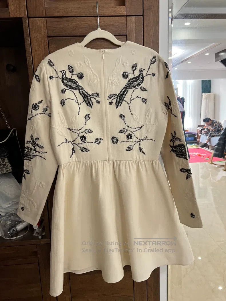 Other Valentino Heavy work embroidered dress Size M / US 6-8 / IT 42-44 - 5 Thumbnail