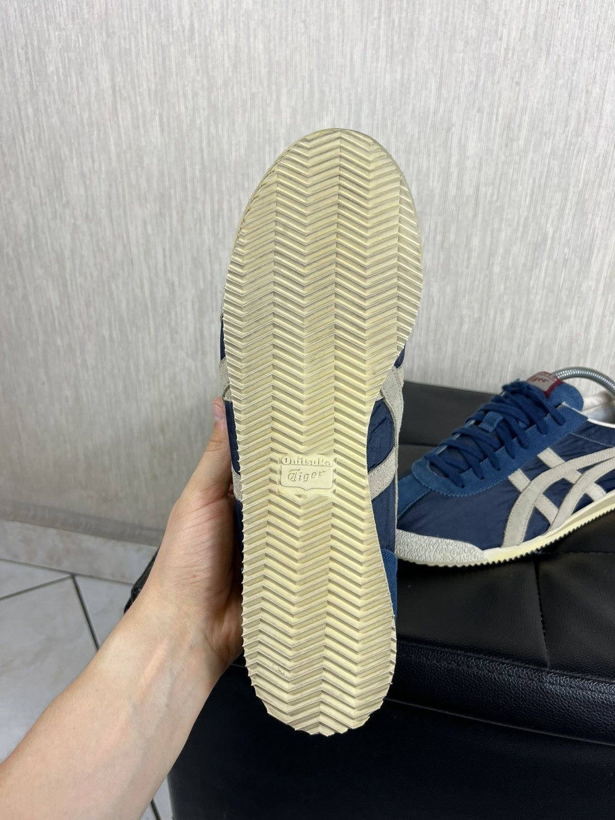 Asics Vintage OG Asics Onitsuka Tiger y2k suede sneakers shoes low Size US 10.5 / EU 43-44 - 10 Thumbnail