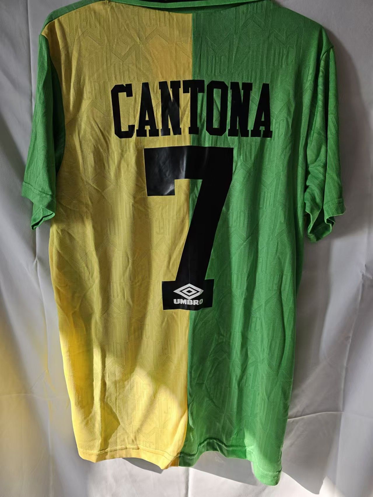Other MUFC #7 Cantona Jersey Green Size US XXL / EU 58 / 5 - 1 Thumbnail