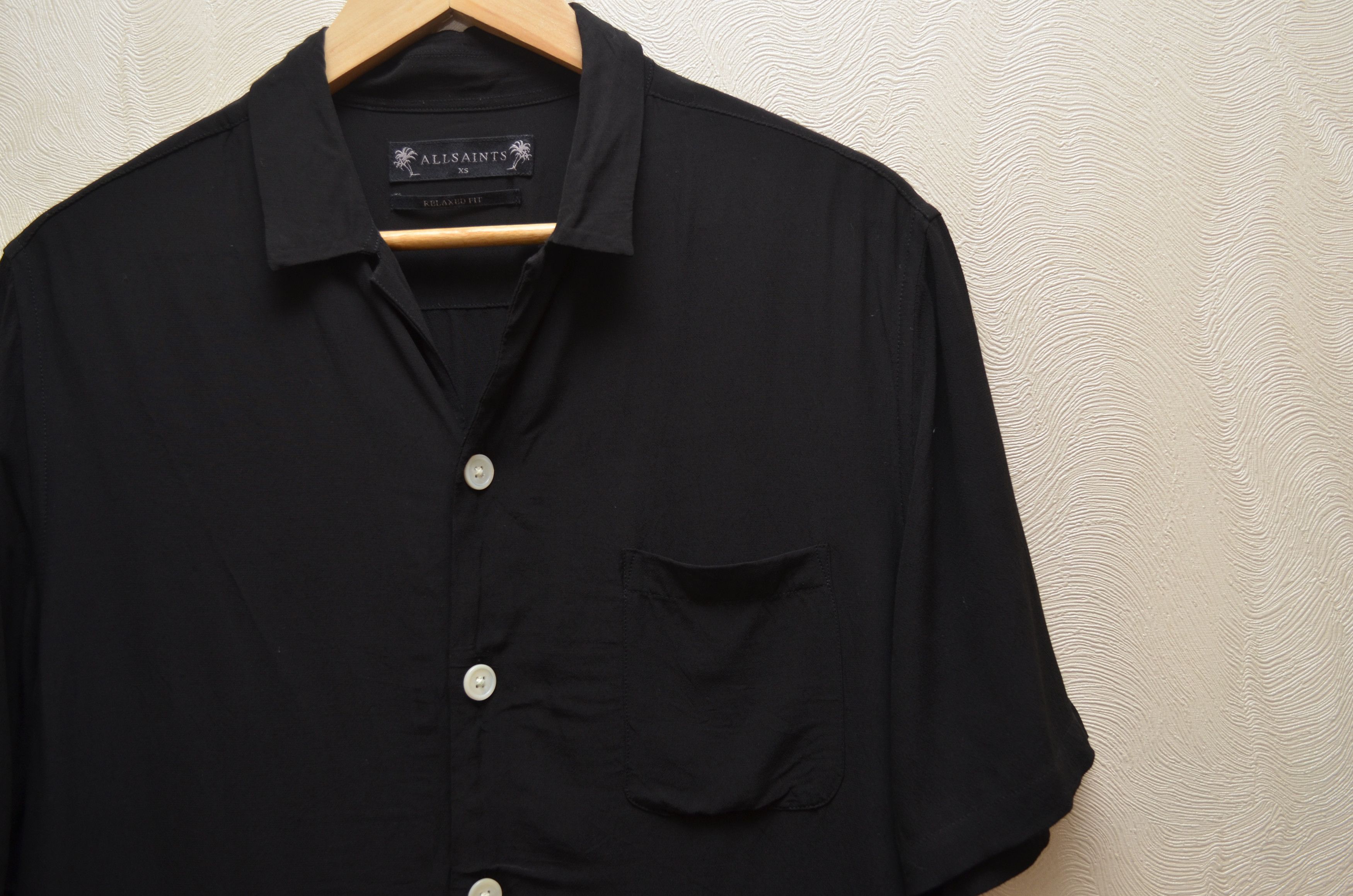 Allsaints × Designer Allsaints Kiowa Black Viscose Shirt Short Sleeve sz XS Size US XS / EU 42 / 0 - 5 Thumbnail