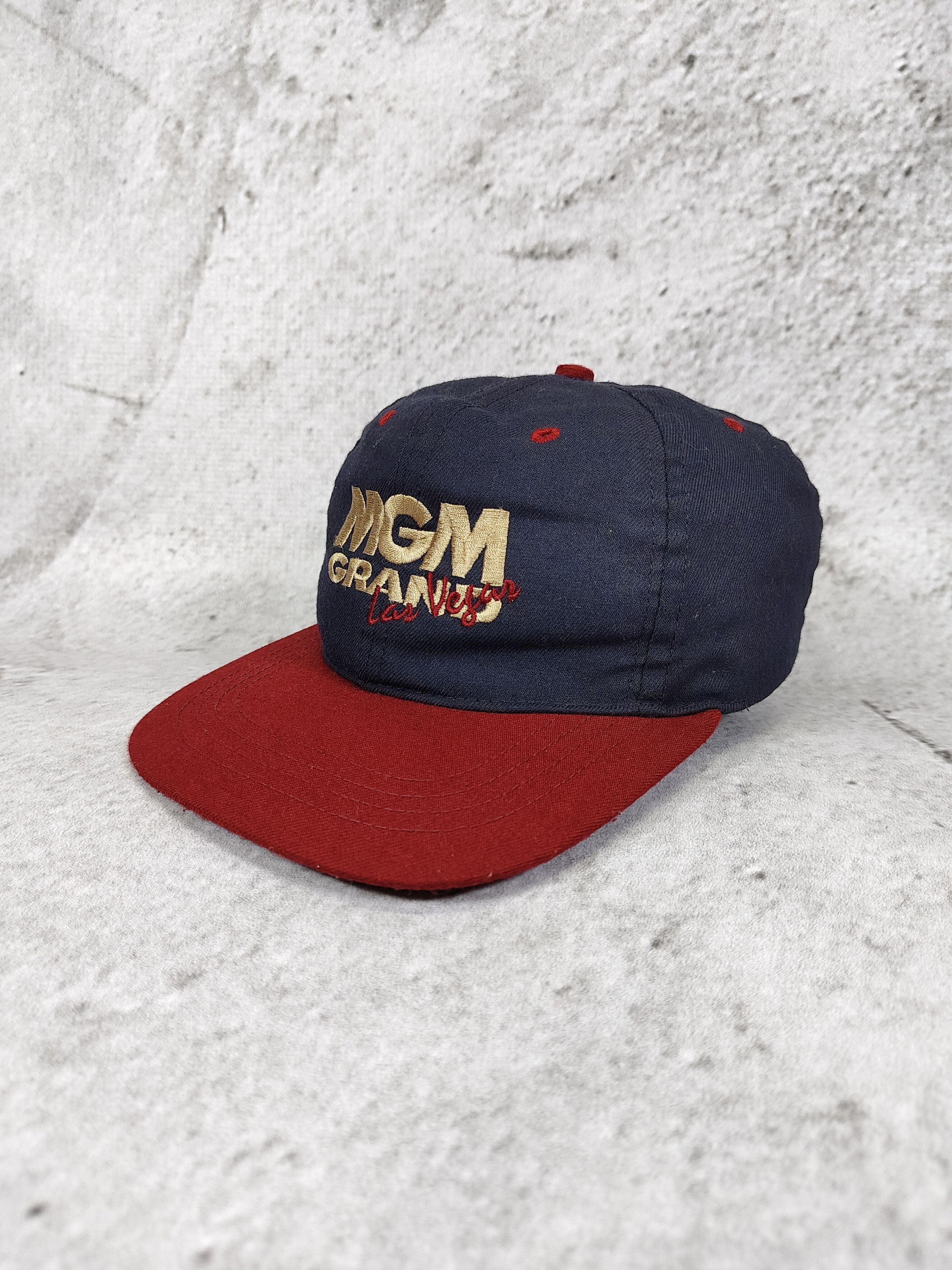 Vintage 90s MGM Grand Las Vegas Embroidered Casino Logo Retro Cap Size ONE SIZE - 2 Thumbnail
