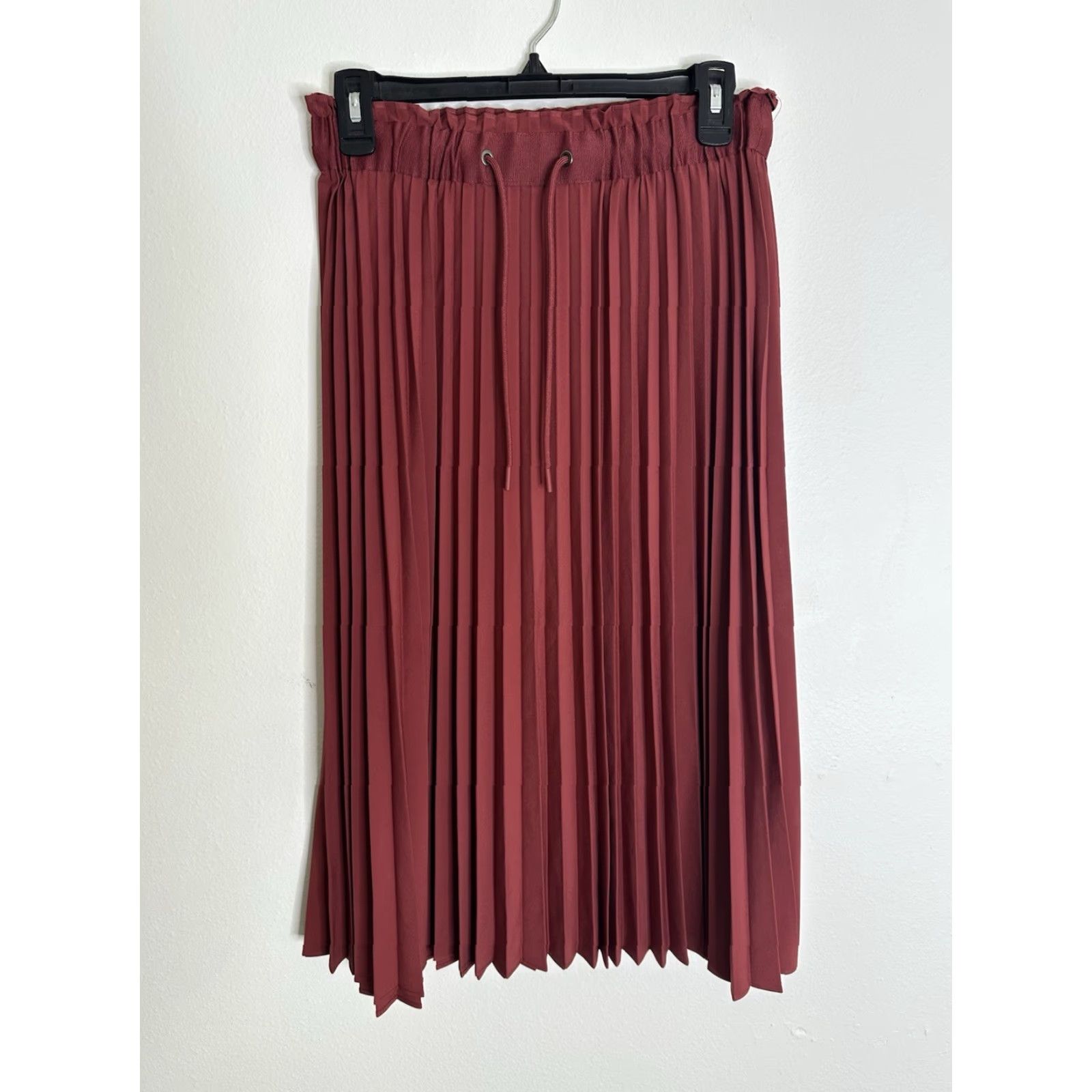 Athleta Athleta Skirt Women S Red Midi A-Line Burgundy 27-34” Waist 28” Length Size 28" / US 6 / IT 42 - 3 Thumbnail