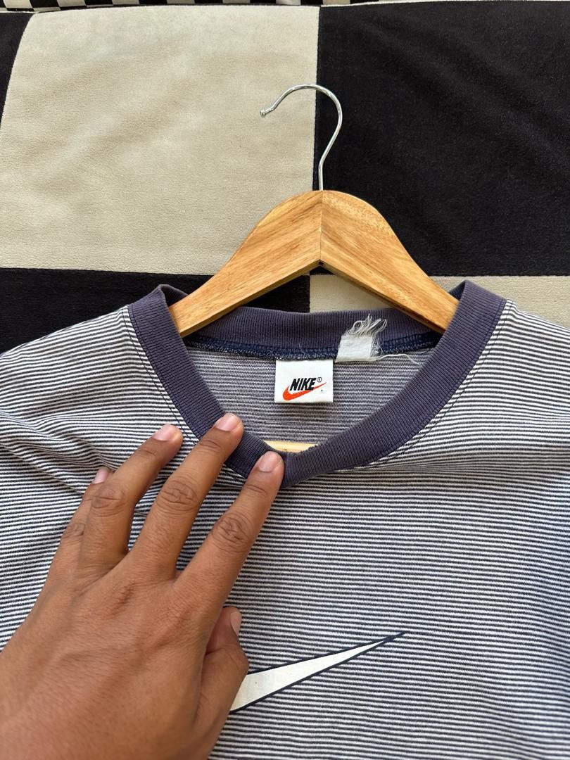Nike × Vintage VINTAGE NIKE STRIPE SPELLOUT Size US M / EU 48-50 / 2 - 2 Thumbnail