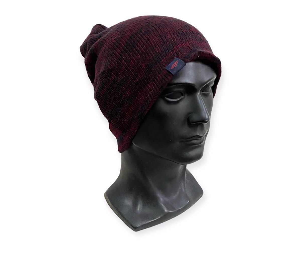 image of 4F Small Logo Beanie Hat in Red, Men's