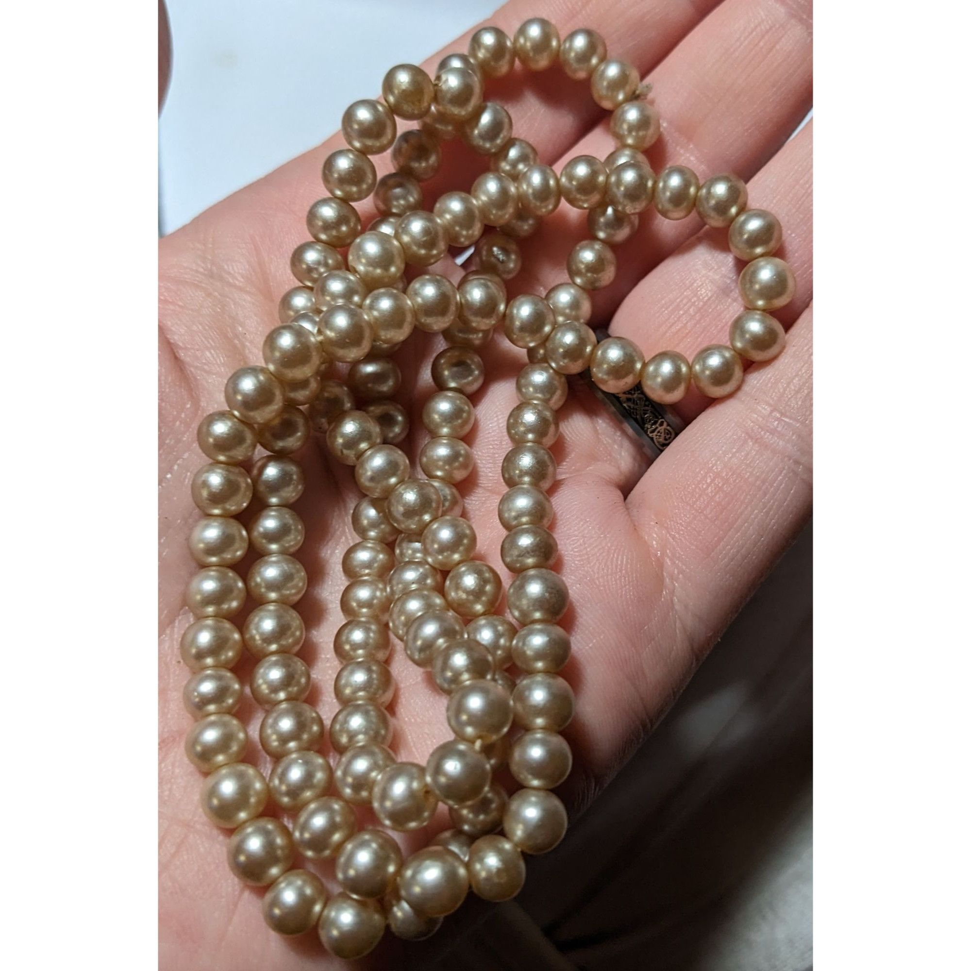 Other Vintage Tan Faux Pearl Beaded Necklace Size ONE SIZE - 4 Thumbnail