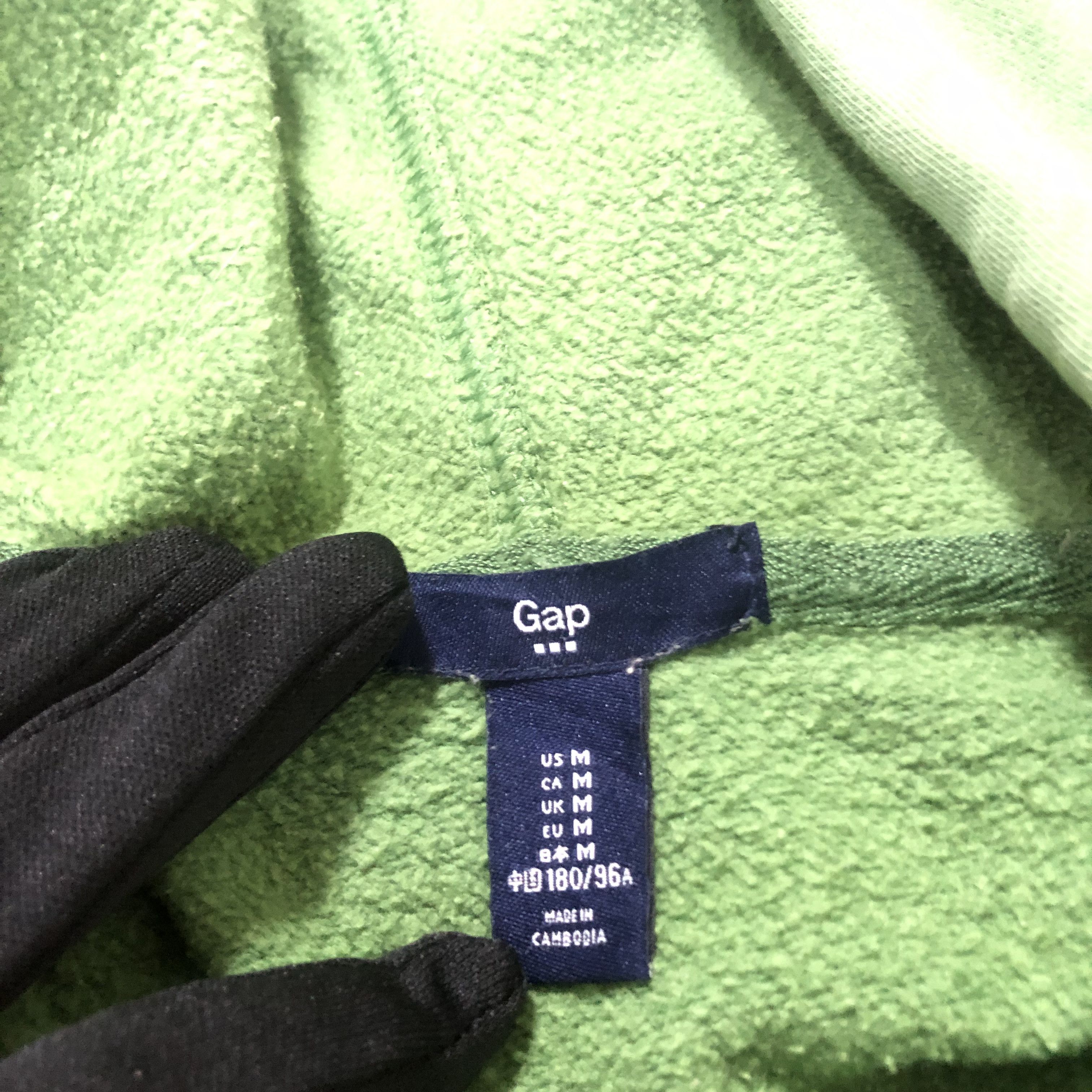 Gap BUNDLE DEAL GAP REEBOK SIZE M Size US M / EU 48-50 / 2 - 9 Thumbnail