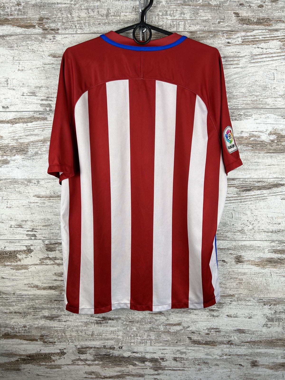 Nike Mens Vintage Nike FC Atletico Madrid home away t shirt tee Size US XL / EU 56 / 4 - 16 Thumbnail