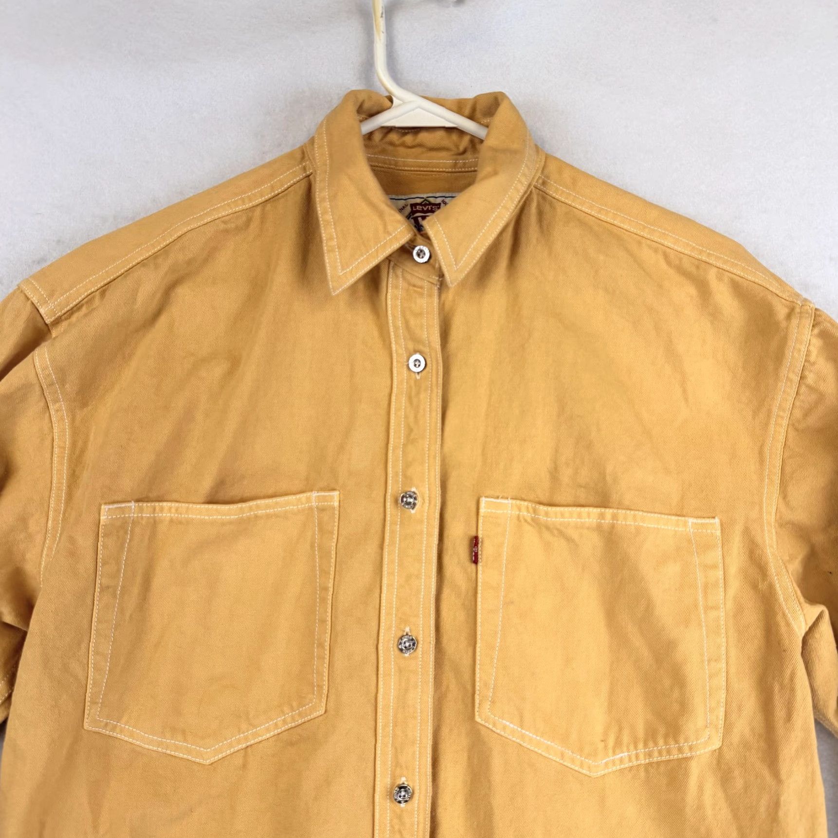Levi's VINTAGE Levi's Shirt Womens Small Tan Cotton Twill Button Up Two Pockets 90s Size S / US 4 / IT 40 - 3 Thumbnail