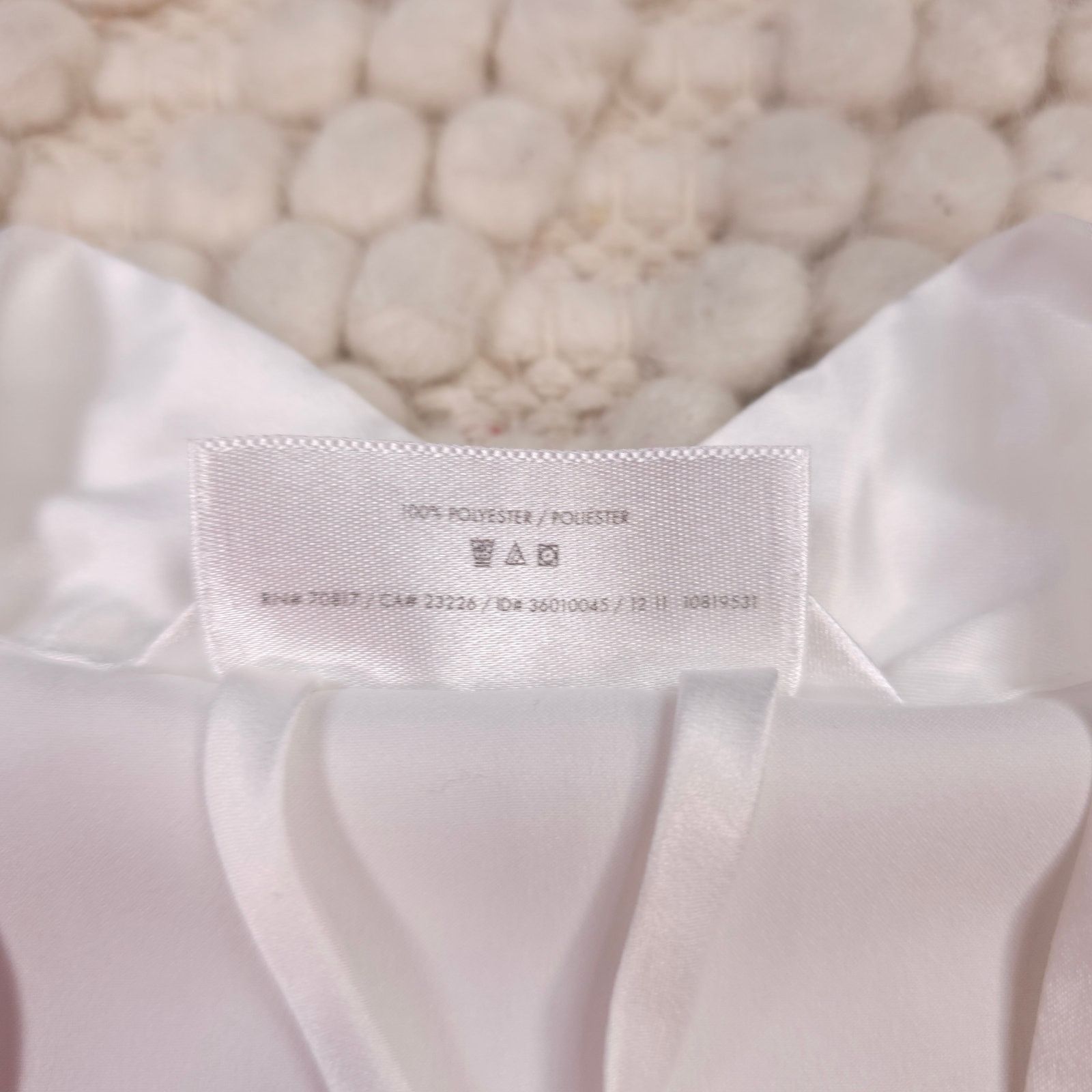 Victoria's Secret Victoria's Secret I Do Rhinestone Bride Satin Robe White Size ONE SIZE - 8 Thumbnail