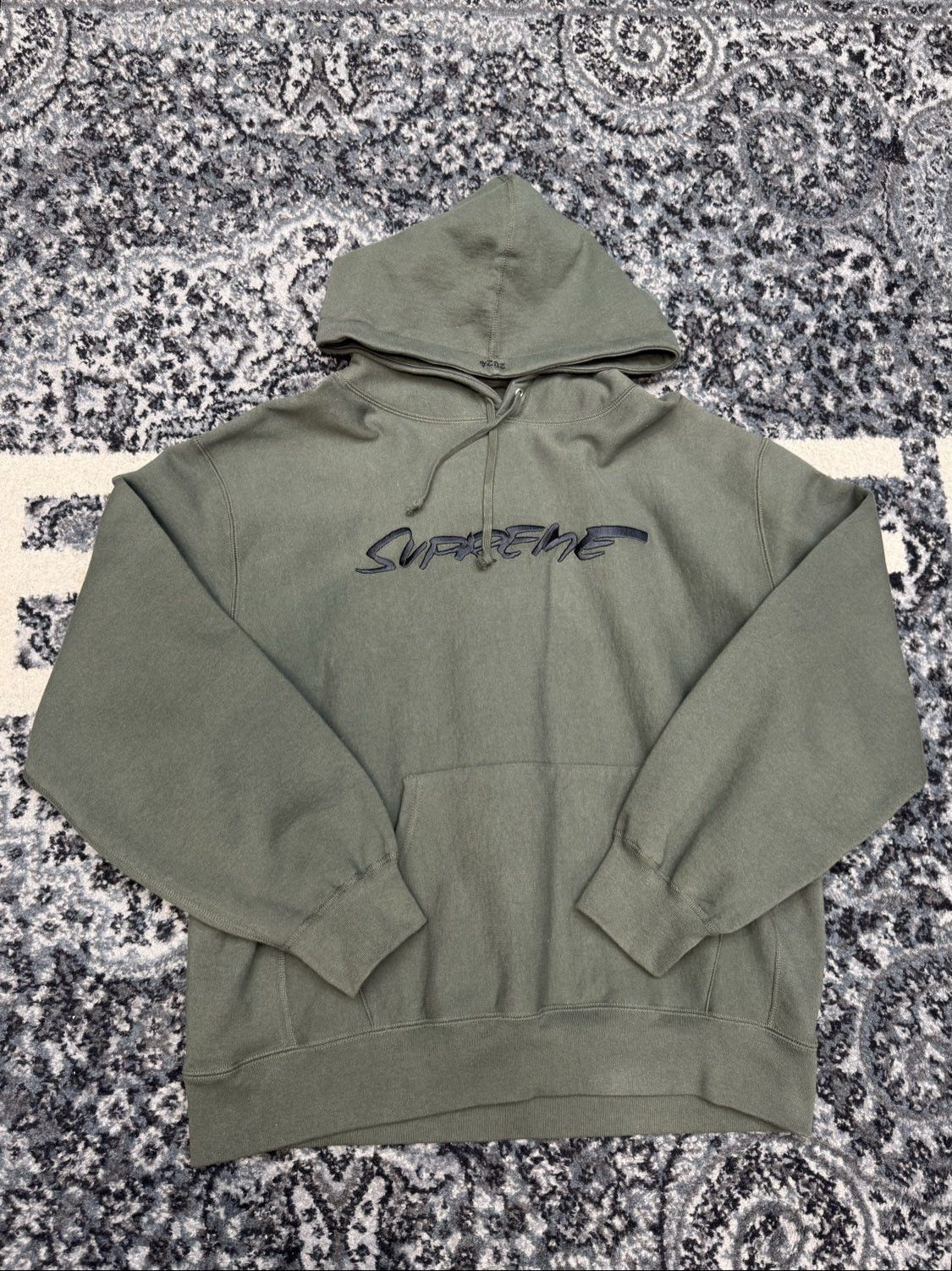 Supreme Futura Hooded Sweatshirt 'Dark Olive' Size US L / EU 52-54 / 3 - 3 Thumbnail