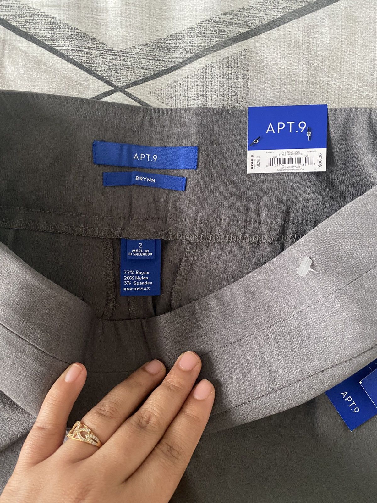 Apt. 9 APT 9 women's Brynn shorts bermuda stretch mid rise NWT Size 26" / US 2 / IT 38 - 9 Thumbnail