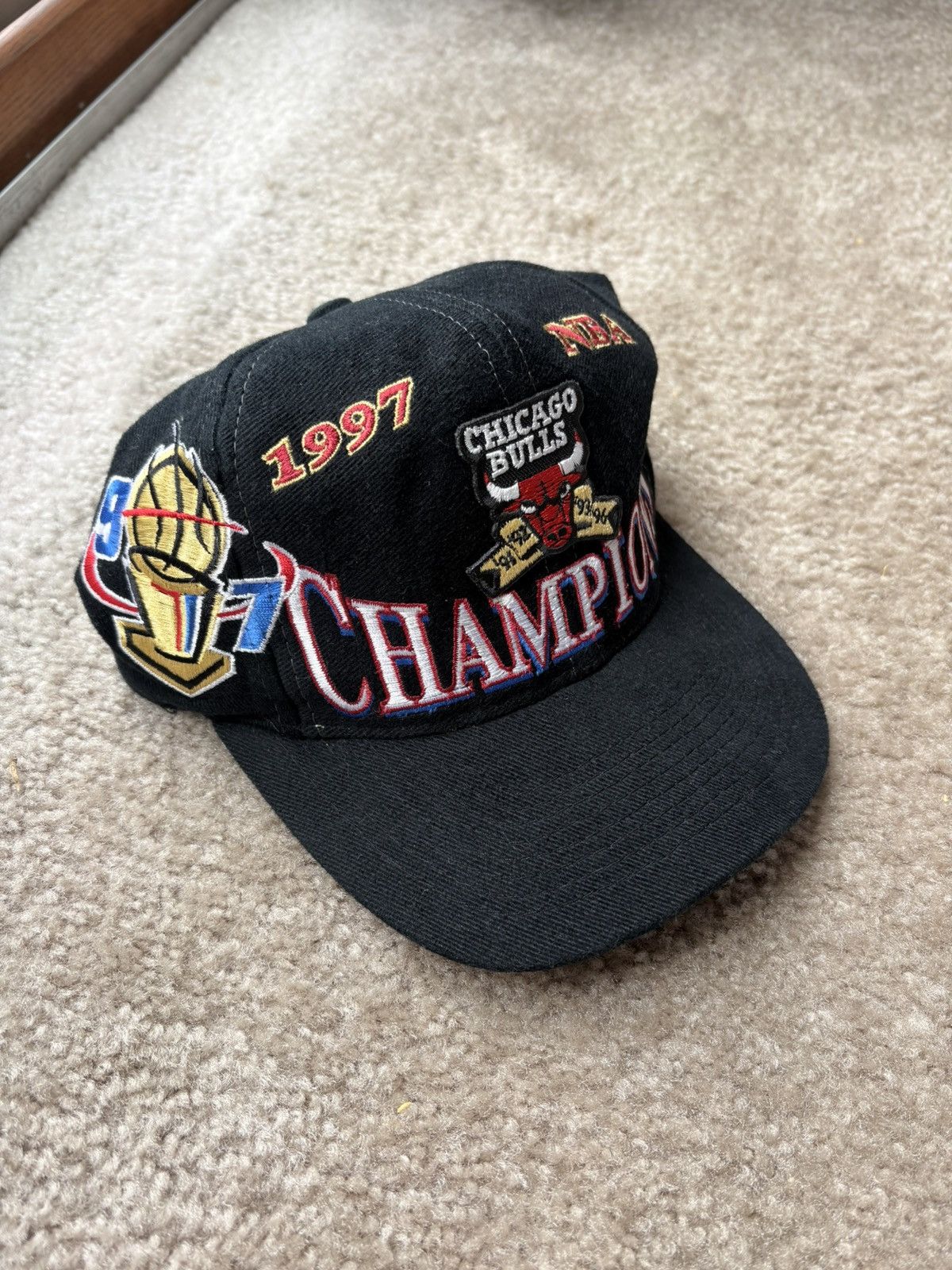NBA Bulls 97 championship Size ONE SIZE - 1 Thumbnail