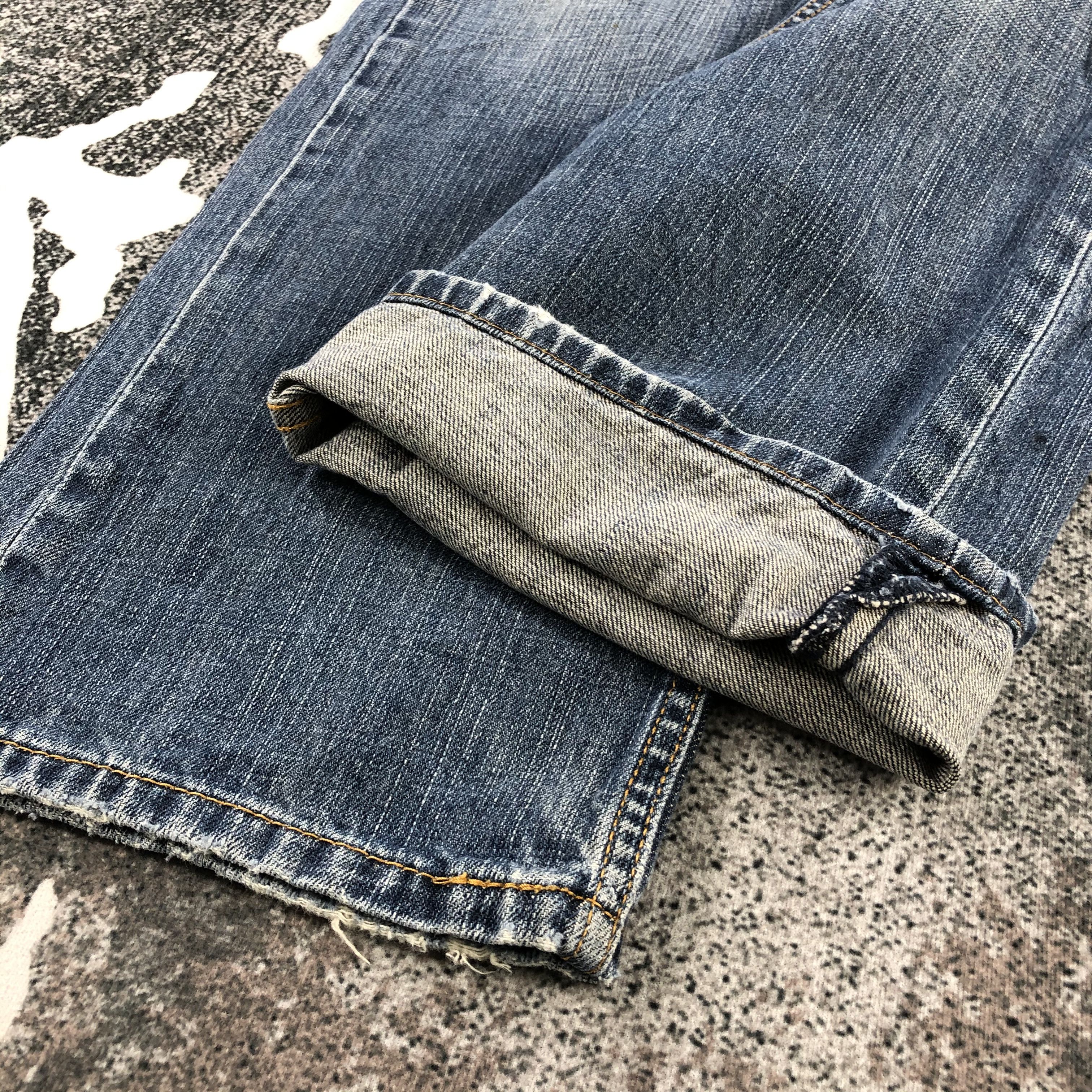 Levi's Vintage Levi's 559 Jeans Distressed Denim KJ998 Size US 33 - 7 Thumbnail