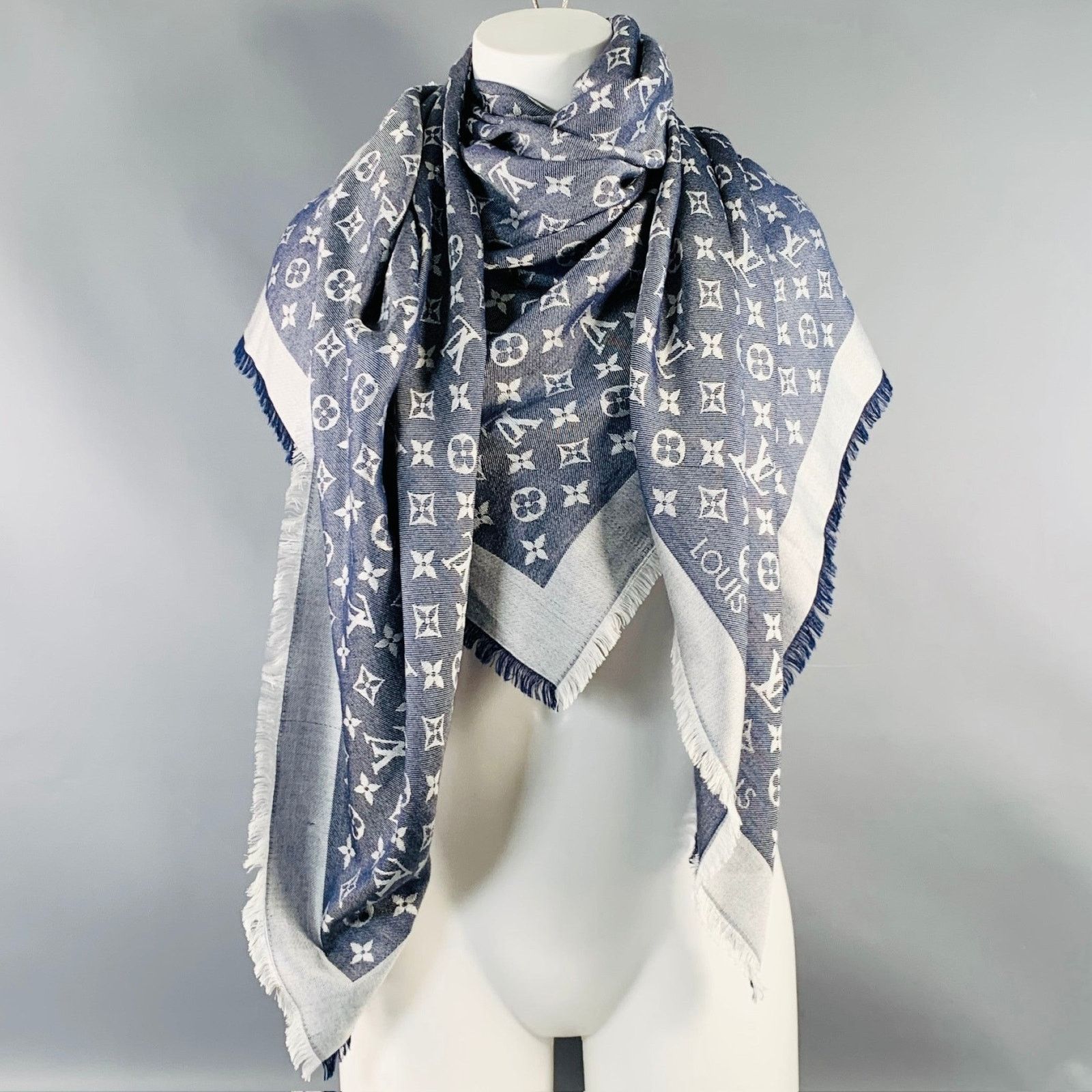 Louis Vuitton LOUIS VUITTON Monogram Silk Wool Square Fringe Scarf Shawl Size ONE SIZE - 7 Thumbnail