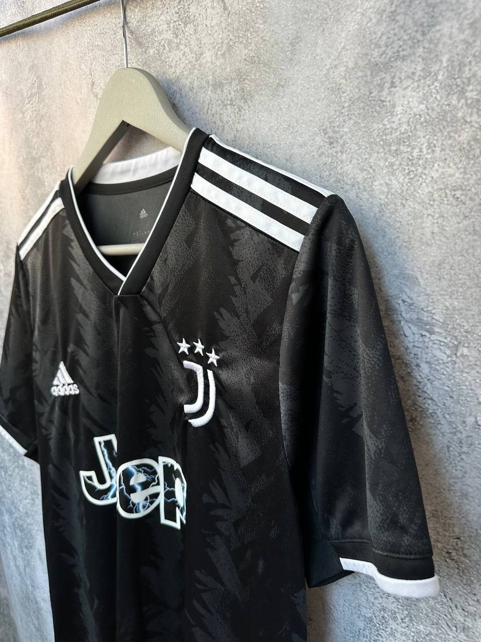 Adidas Adidas Juventus 2022/23 Away Soccer Jersey Size US M / EU 48-50 / 2 - 6 Thumbnail