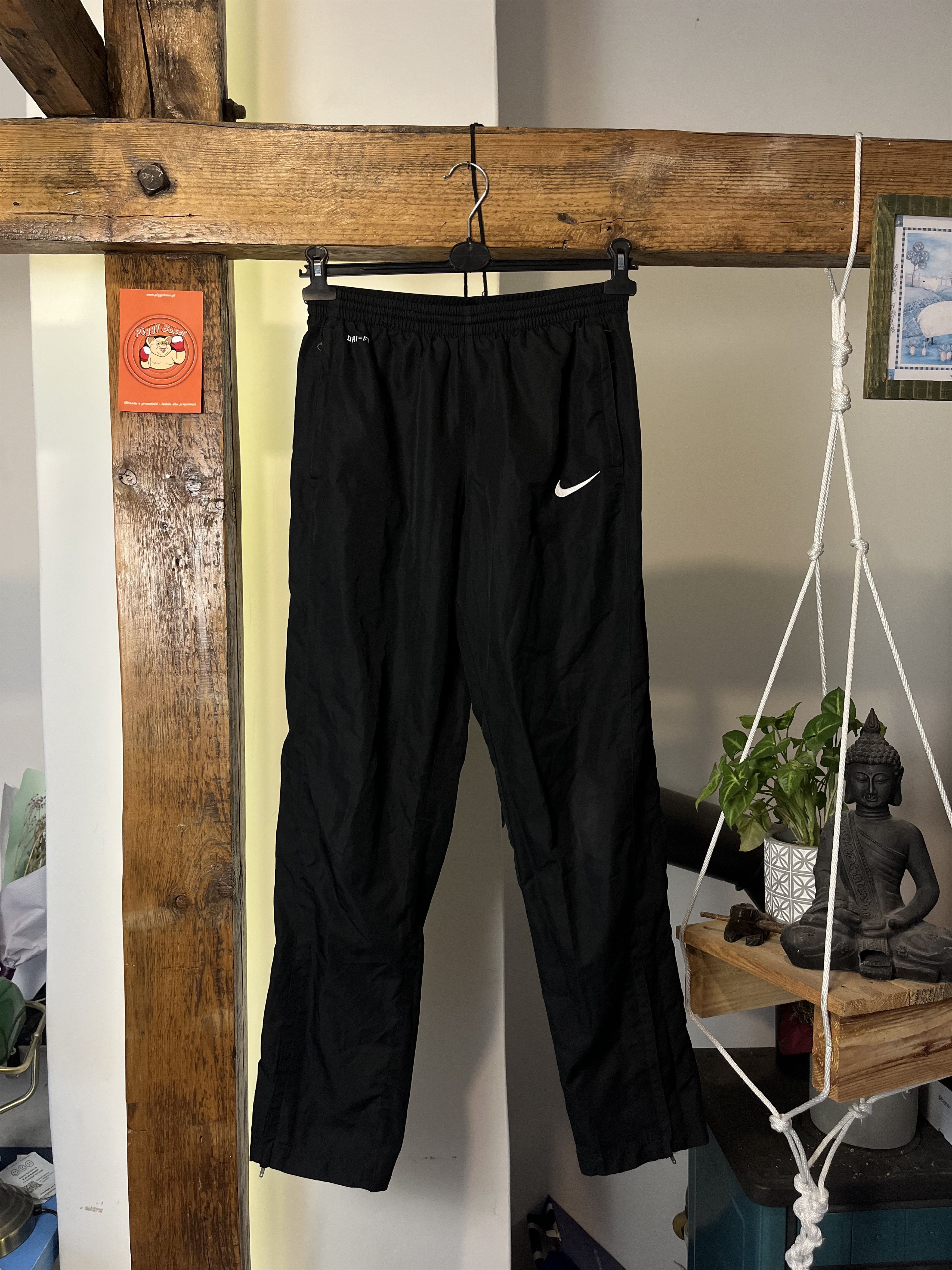 Nike × Nike ACG × Vintage Vintage Nike Nylon Dry Fit Sweatpants 00s Size US 32 / EU 48 - 1 Thumbnail