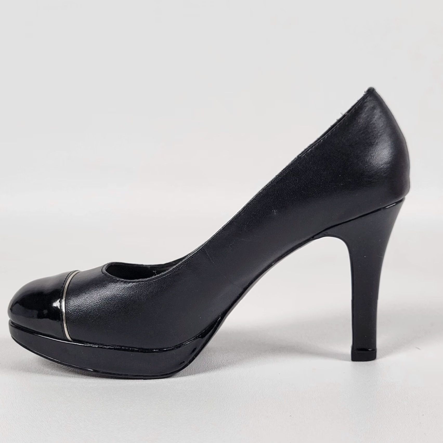 Vintage Tahari Laurie Womens Size 7 Black Leather Cap Toe 4" Heels Pumps Dress Shoes Leather Patent Leather Cap Toe Stiletto Womens Shoes Size M / US 6-8 / IT 42-44 - 5 Thumbnail