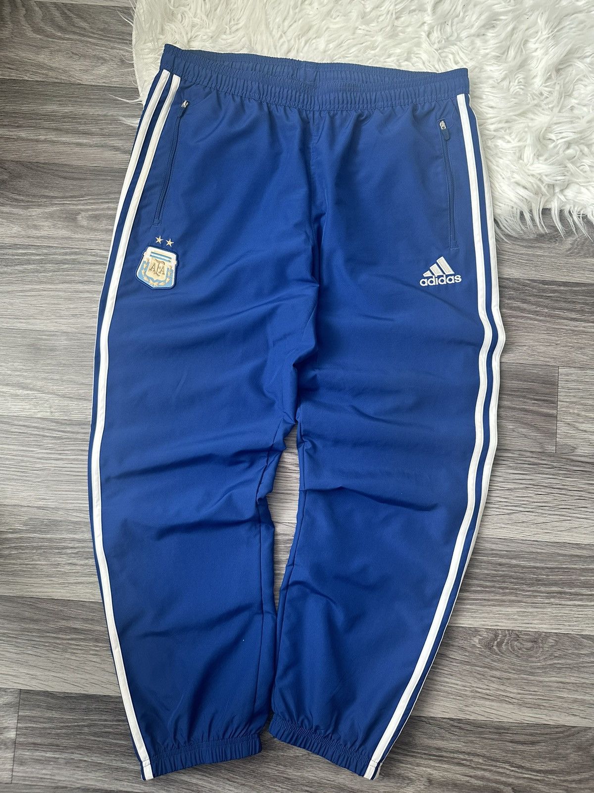 Adidas Adidas Argentina Vintage 2013-2014 Tracksuit hype y2k size L Size US L / EU 52-54 / 3 - 13 Thumbnail