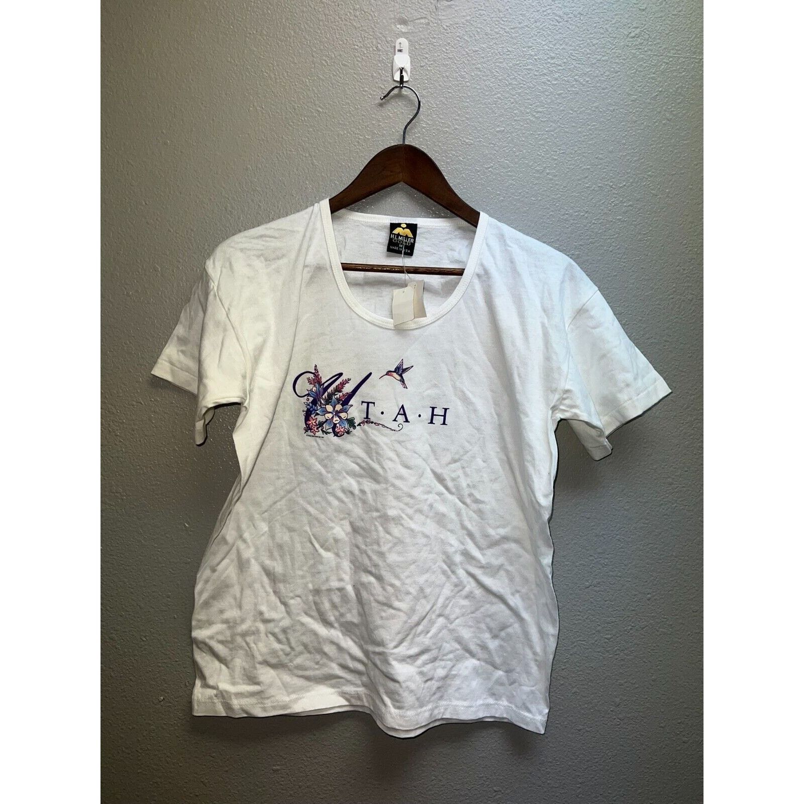 Vintage Womens Vintage Utah Top Hummingbird White Shirt Tee Women M Size M / US 6-8 / IT 42-44 - 1 Thumbnail