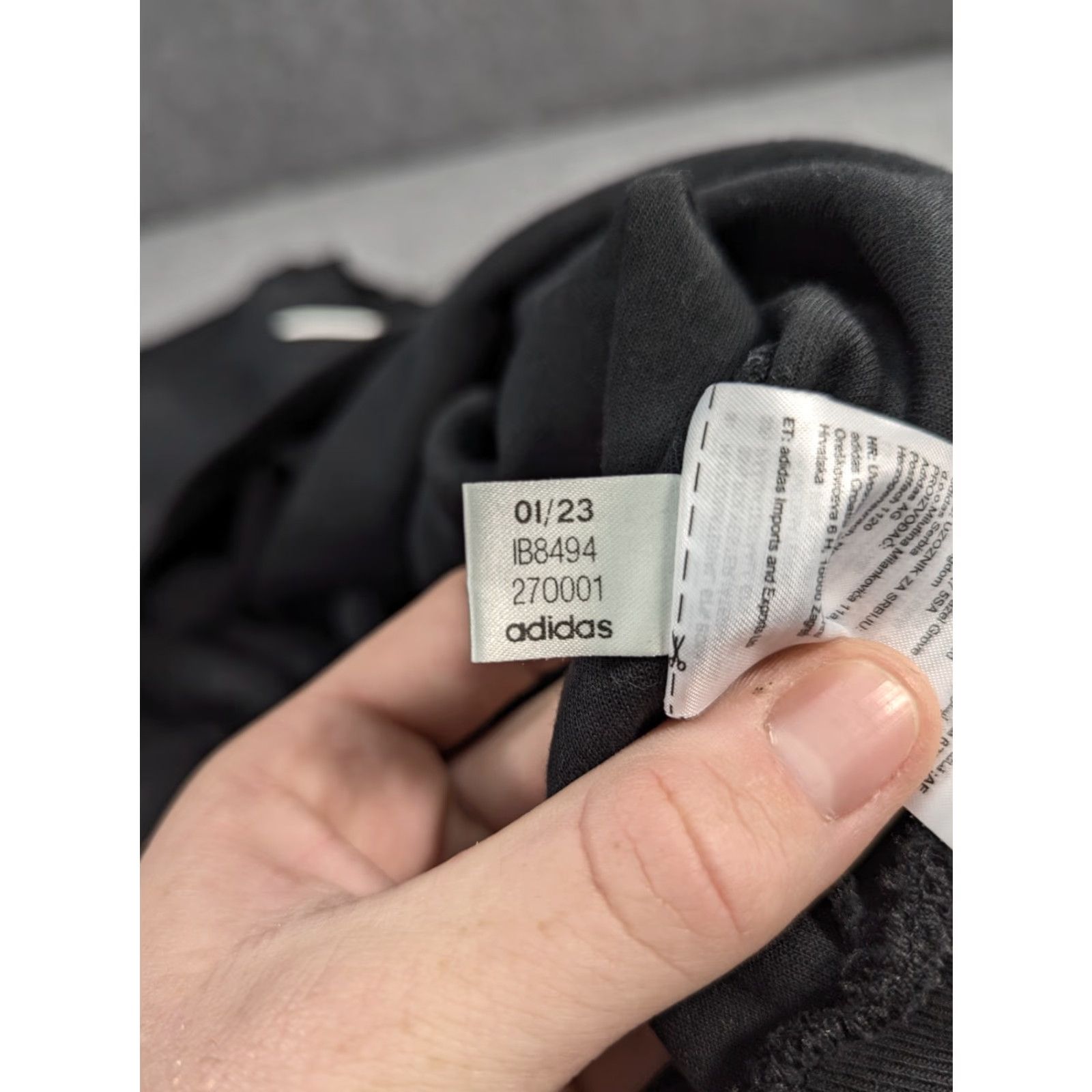 Adidas **Future Icons 3-Stripes Black Women's XL Sweatshirt** User: Future Icons 3-Stripes Black Women's XL Sweatshirt Size XL / US 12-14 / IT 48-50 - 5 Thumbnail