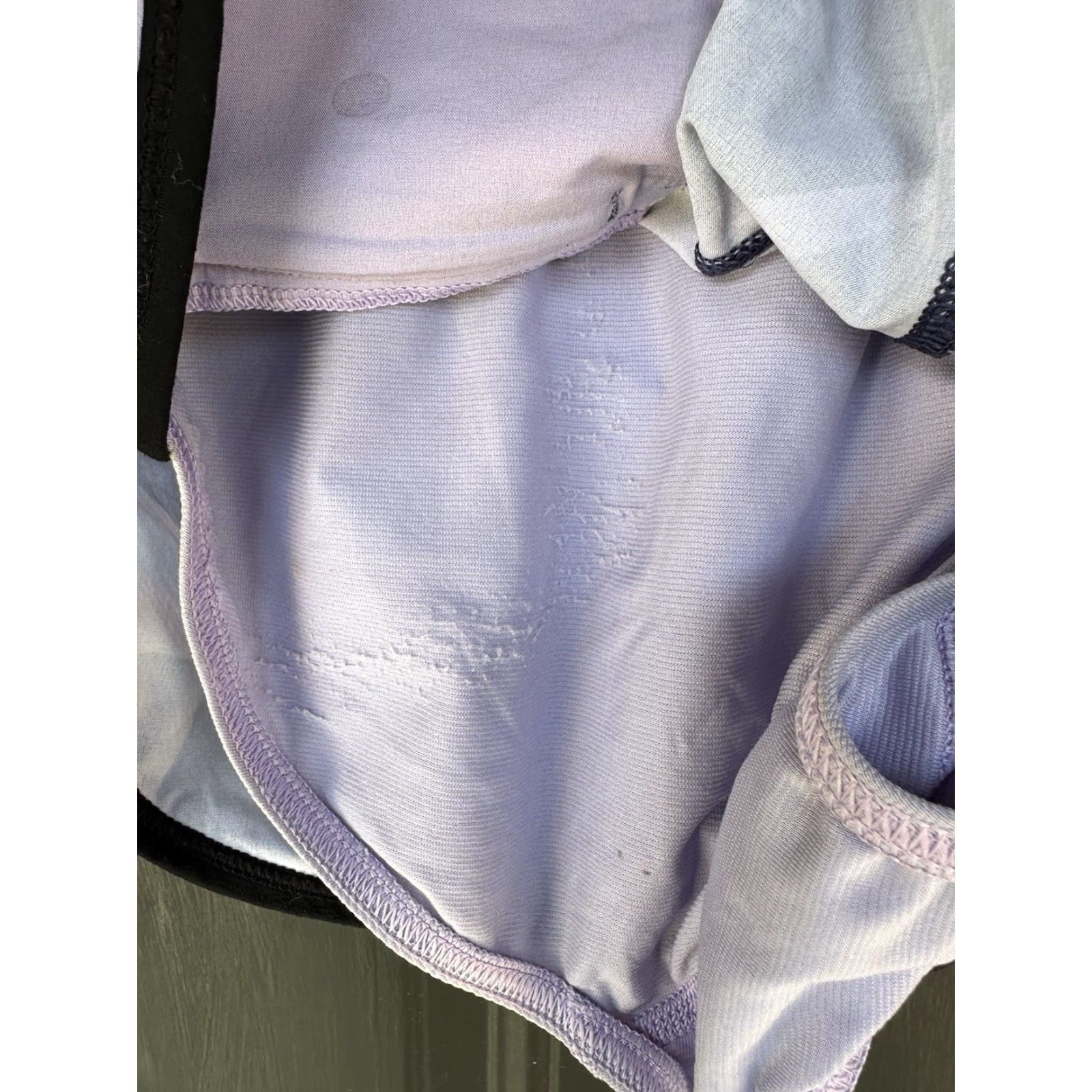 Lululemon Lululemon Drop It Low Short Pretty Prism Size 8 Womens Athletic Shorts Black Lilac 2.5 Inseam Pockets Size 30" / US 8 / IT 44 - 6 Thumbnail