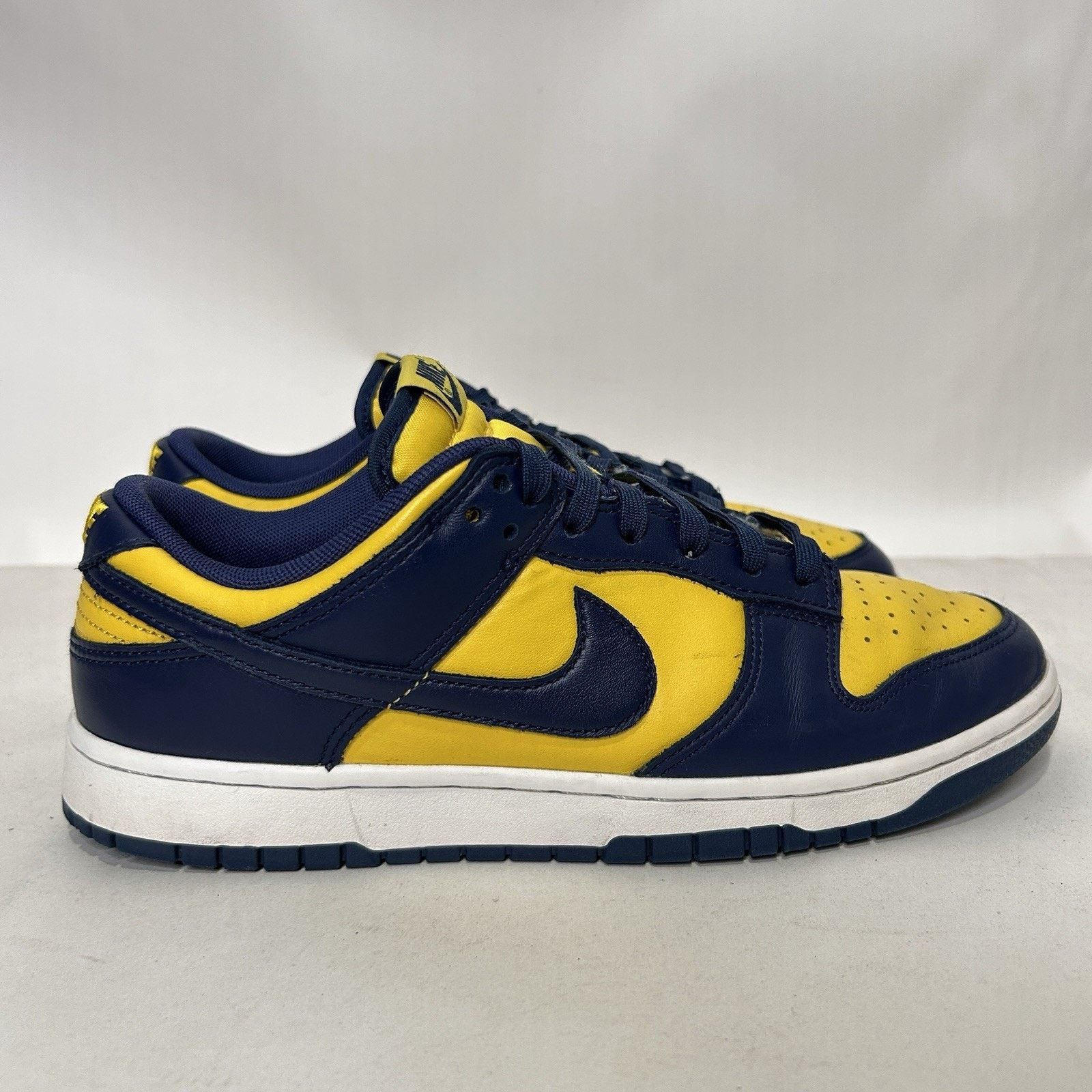 Nike Nike Dunk Low Retro “Michigan” 2021 Size US 9 / EU 42 - 4 Thumbnail