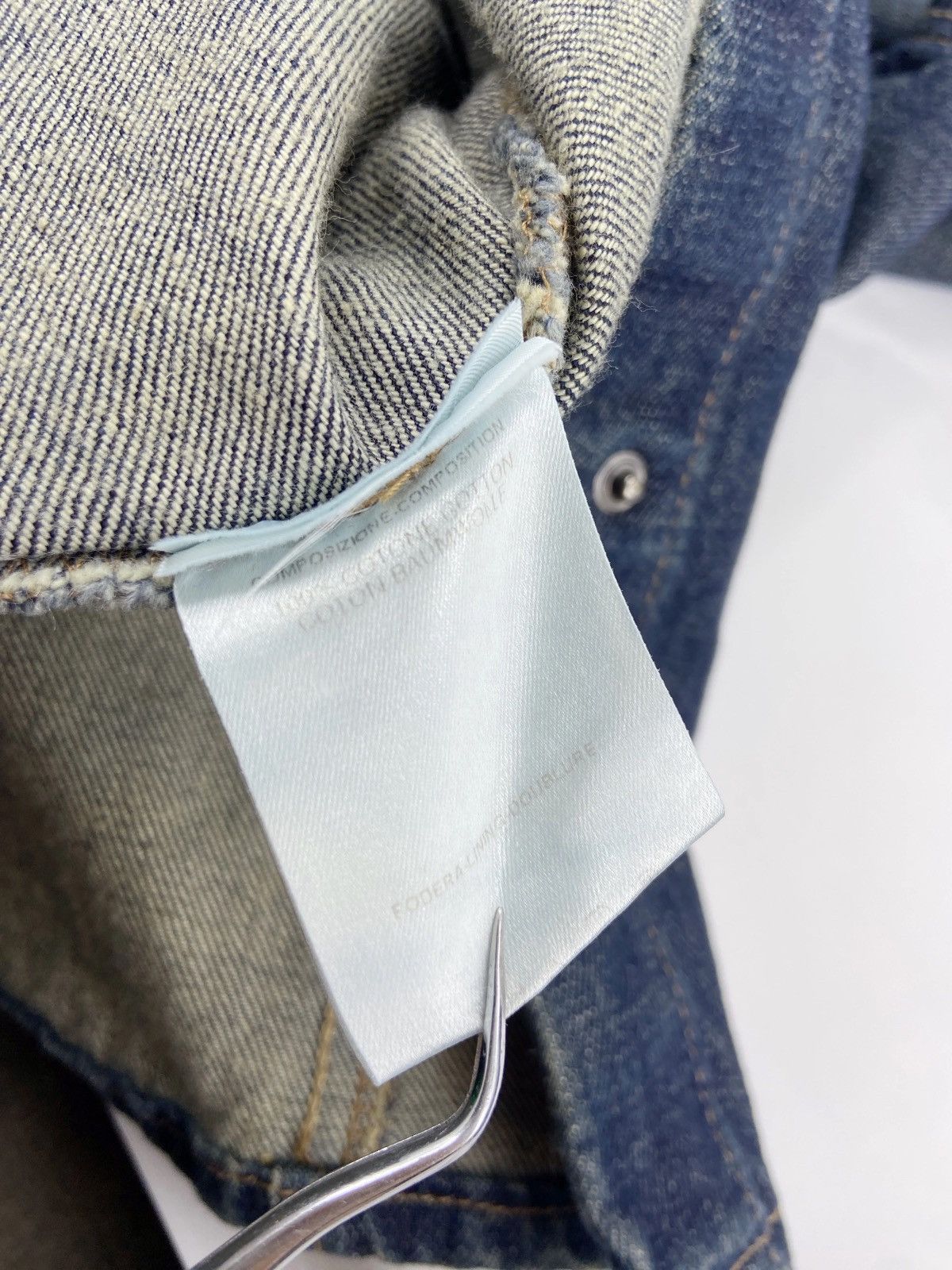 Gucci GUCCI by Tom Ford FW 2001 Washed Denim Buttoned Jacket Shirt Size S / US 4 / IT 40 - 10 Thumbnail