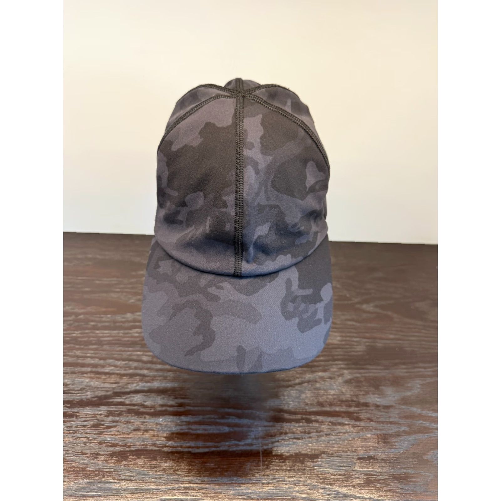 Lululemon Lululemon Hat Women Small Gray Camo Beach Hike Golf Travel Pickleball Resort Size ONE SIZE - 2 Thumbnail