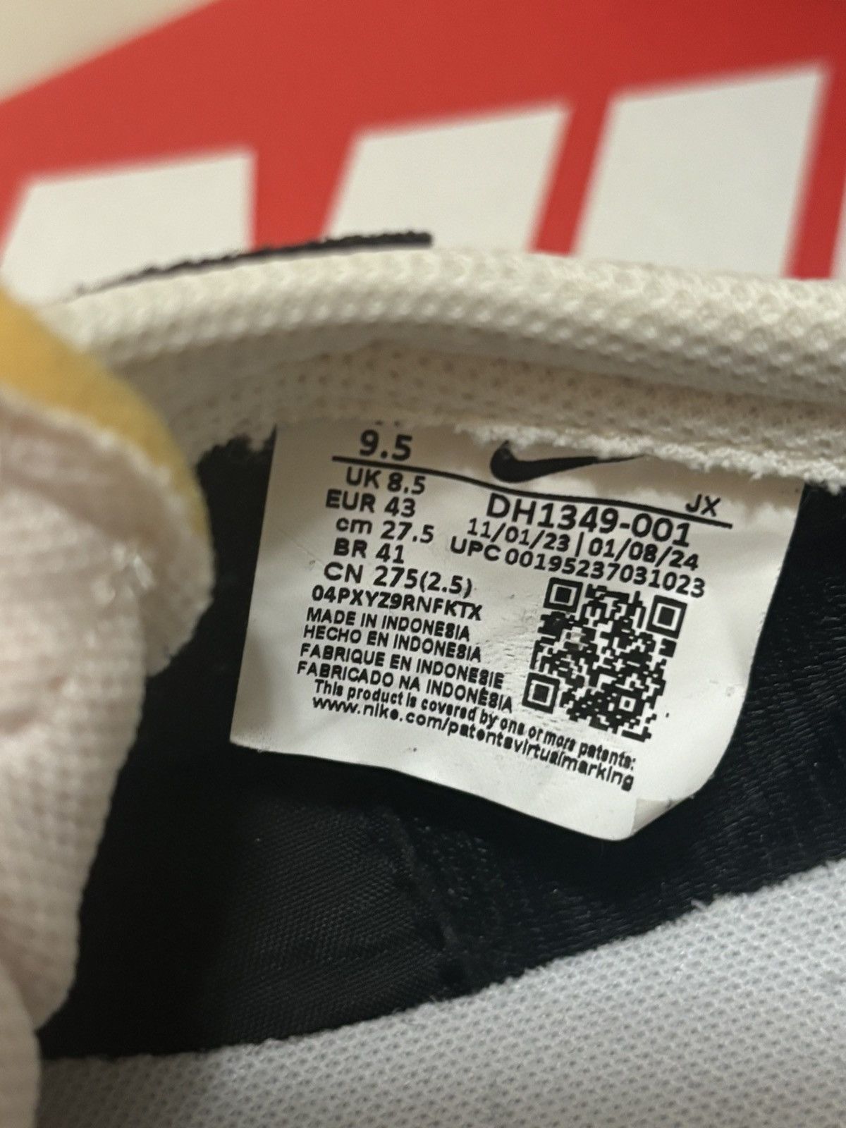 Nike rare Nike Waffle Trainer 2 Black/White Shoe Size 9.5 Size US 9.5 / EU 42-43 - 10 Thumbnail