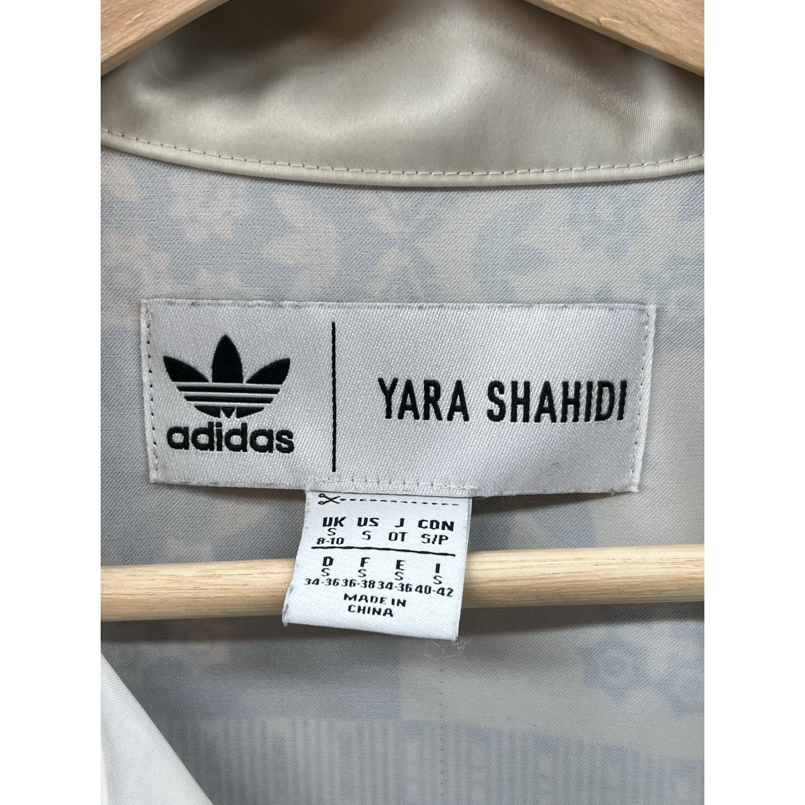 Adidas Adidas x Yara Shahidi Satin Track Jacket Women’s Size Small Size S / US 4 / IT 40 - 3 Thumbnail