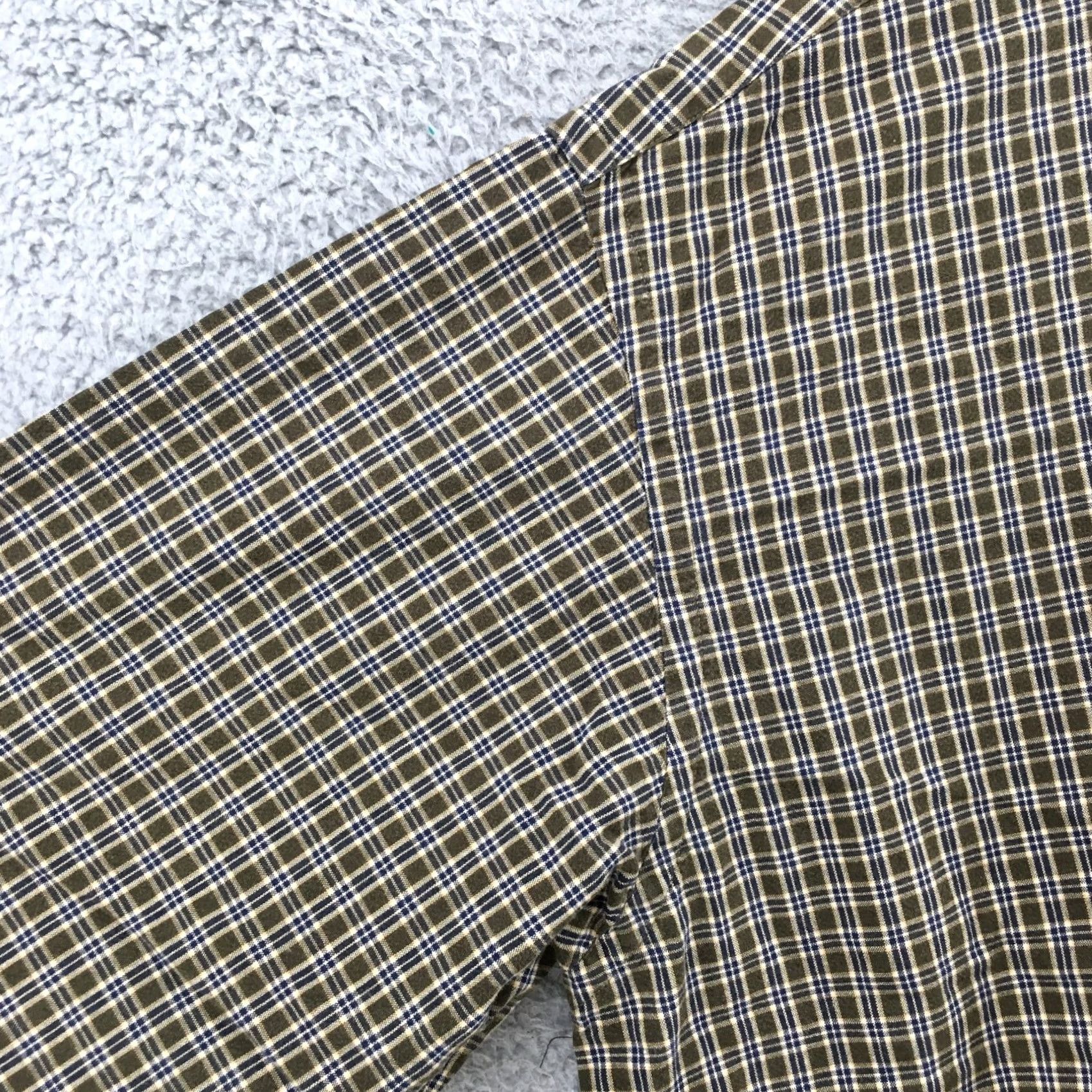 Abercrombie & Fitch Abercrombie & Fitch Button Down Long Sleeve Shirt Mens Large Green Cotton Plaid Size US L / EU 52-54 / 3 - 5 Thumbnail