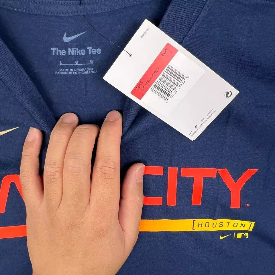 Nike Houston Astros Shirt Men Short Sleeve Crew Neck Cotton New L Size US L / EU 52-54 / 3 - 6 Thumbnail