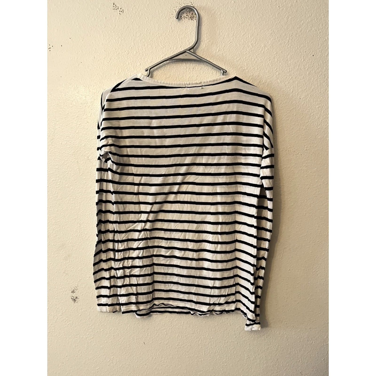 Old Navy Old Navy Shirt Women XS Black & White Striped Crew Neck Long Sleeve Pullover Regular Fit Casual Womens Size XS / US 0-2 / IT 36-38 - 3 Thumbnail