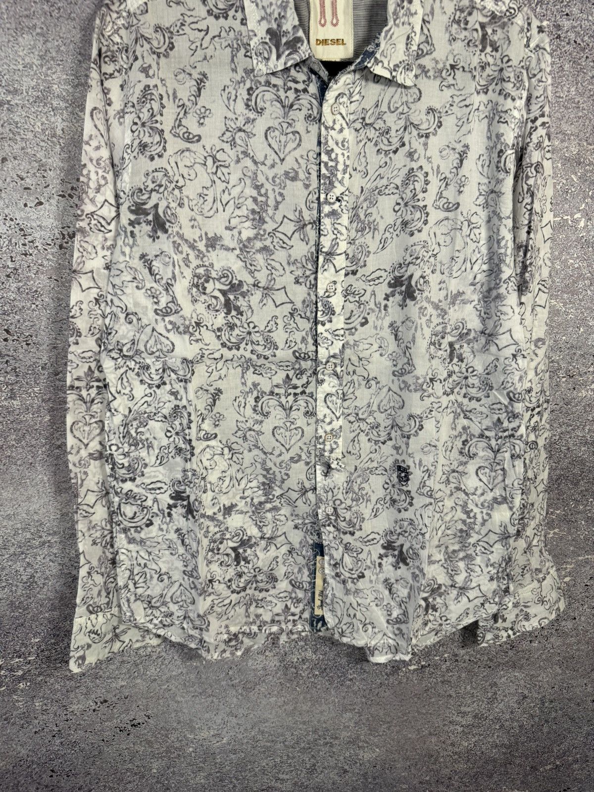 Diesel × Diesel Black Gold × Vintage Vintage Diesel Rare Abstract Light Weight Mens Button Shirt Size US L / EU 52-54 / 3 - 4 Thumbnail