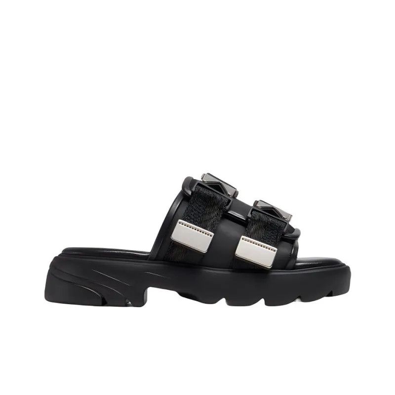 o1n1vont1024 Flash Flat Sandals in Black