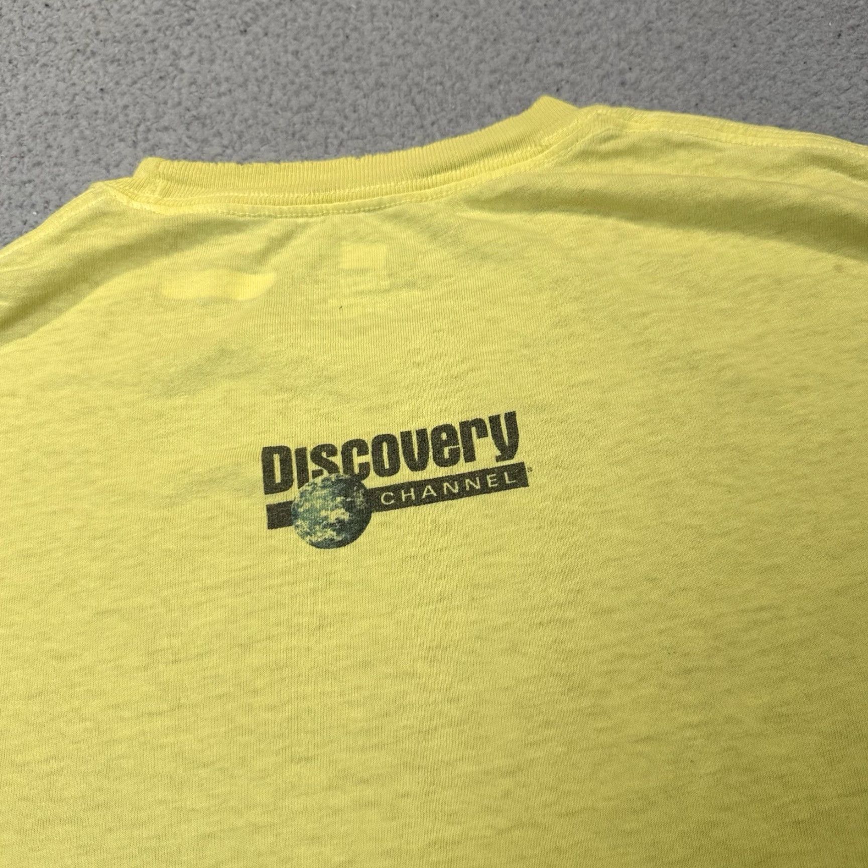 Fruit Of The Loom VINTAGE MythBusters Shirt Adult XL Yellow Distressed Rare Discovery Promo TV Size US XL / EU 56 / 4 - 4 Thumbnail