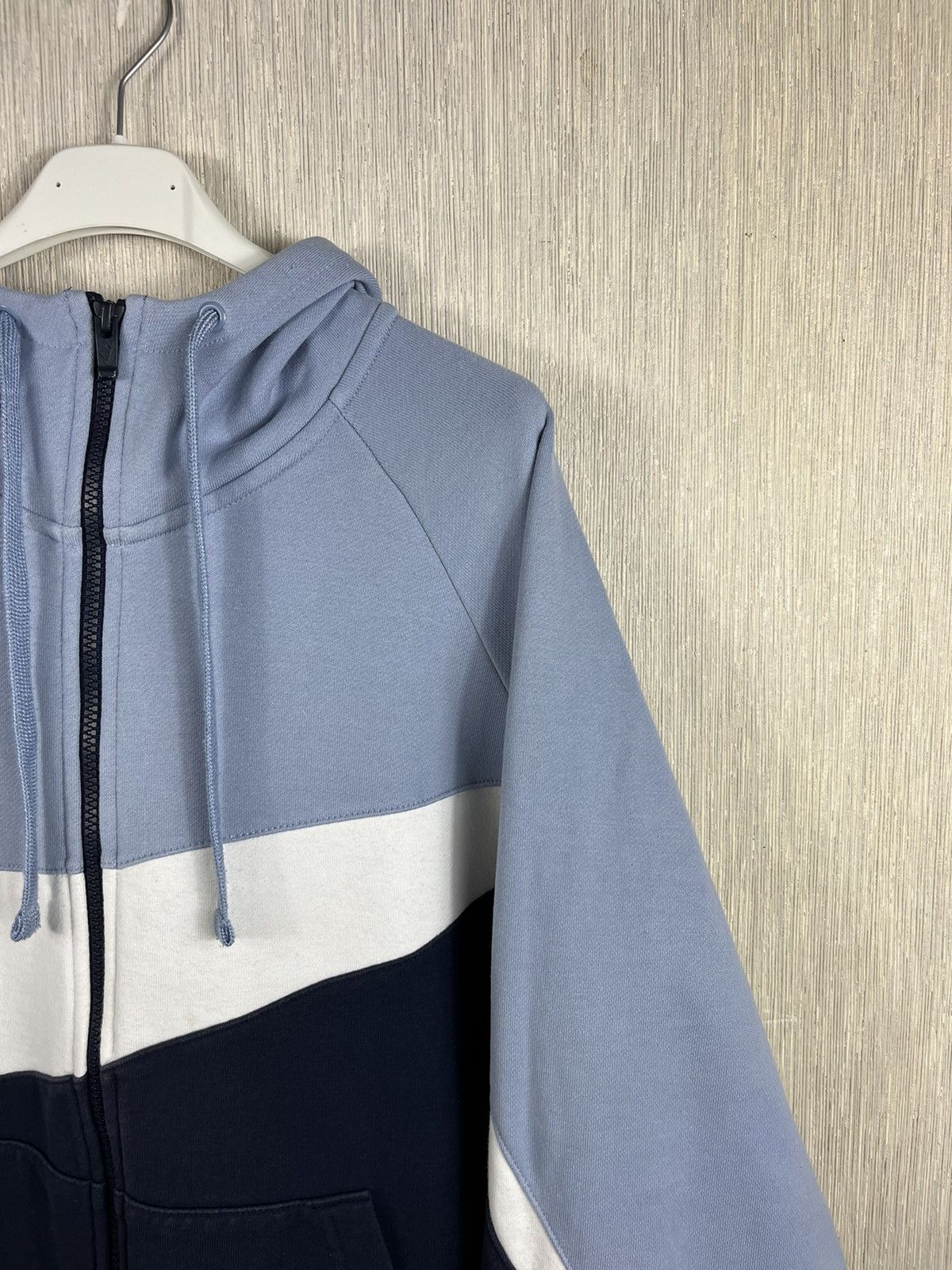 Nike Nike y2k big swoosh logo zip hoodie sweatshirt baby blue Size US XL / EU 56 / 4 - 3 Thumbnail