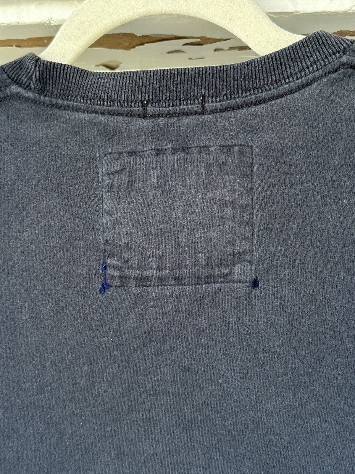 If Six Was Nine Vintage Abercrombie & Fitch Navy T-shirt Size US M / EU 48-50 / 2 - 9 Thumbnail