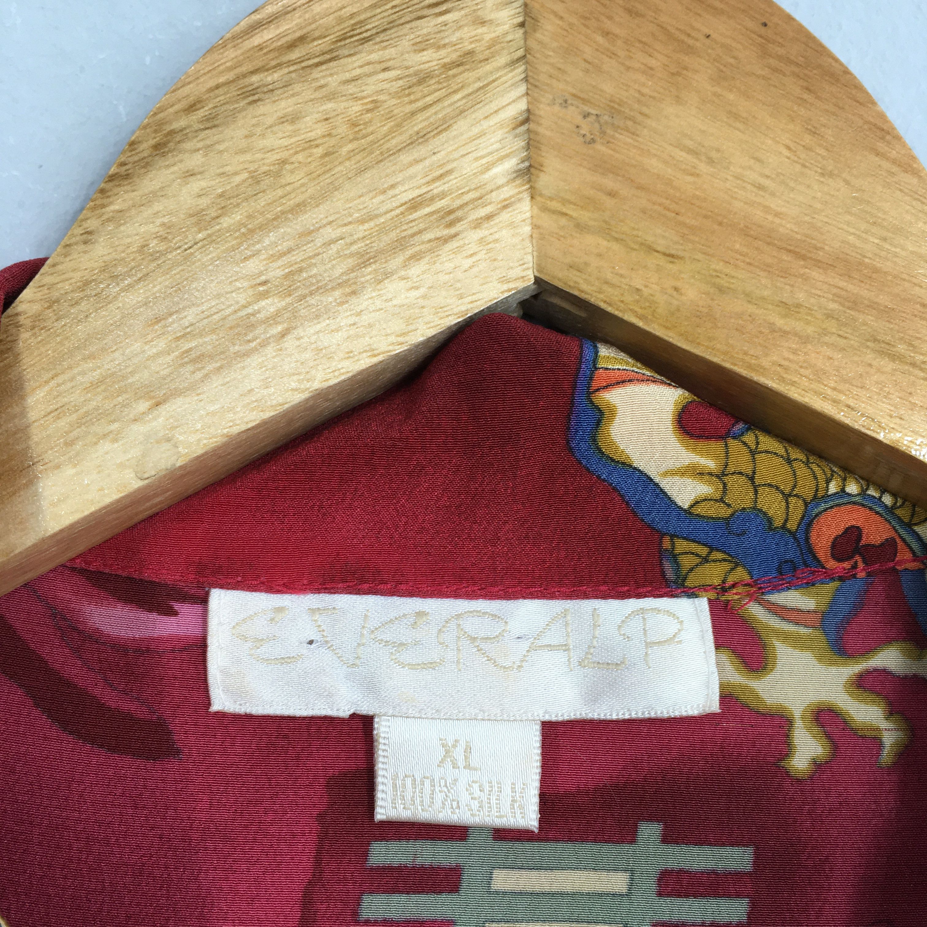 Other 1980s Hawaiian Japanese Culture Dragon Silk Shirt XLarge Size US XL / EU 56 / 4 - 5 Thumbnail