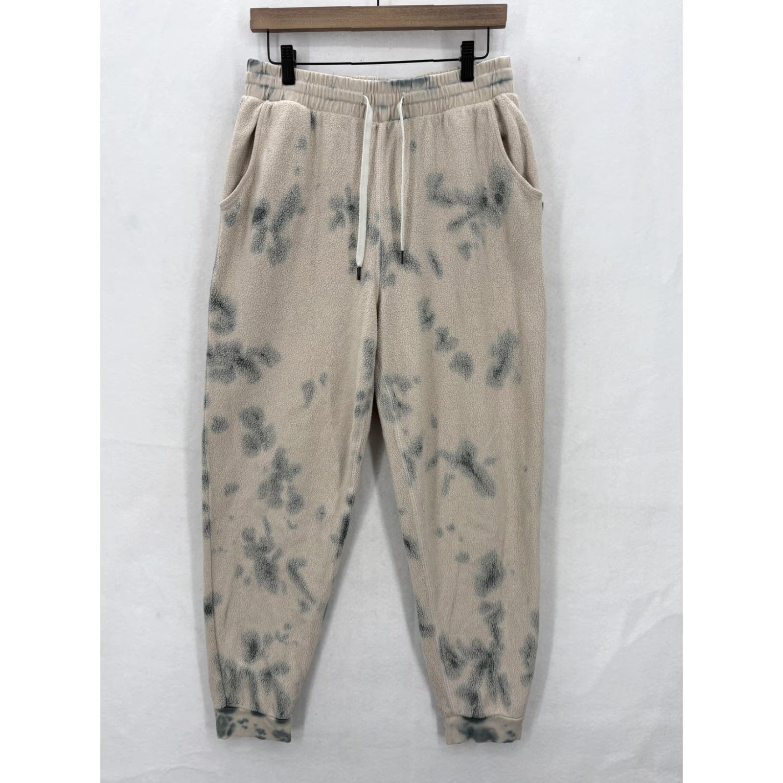 Vintage Feat Clothing Pants Womens S Beige Gray Sherpa Fleece Joggers Tie Dye Cozy Sweatpants Size 28" / US 6 / IT 42 - 2 Thumbnail