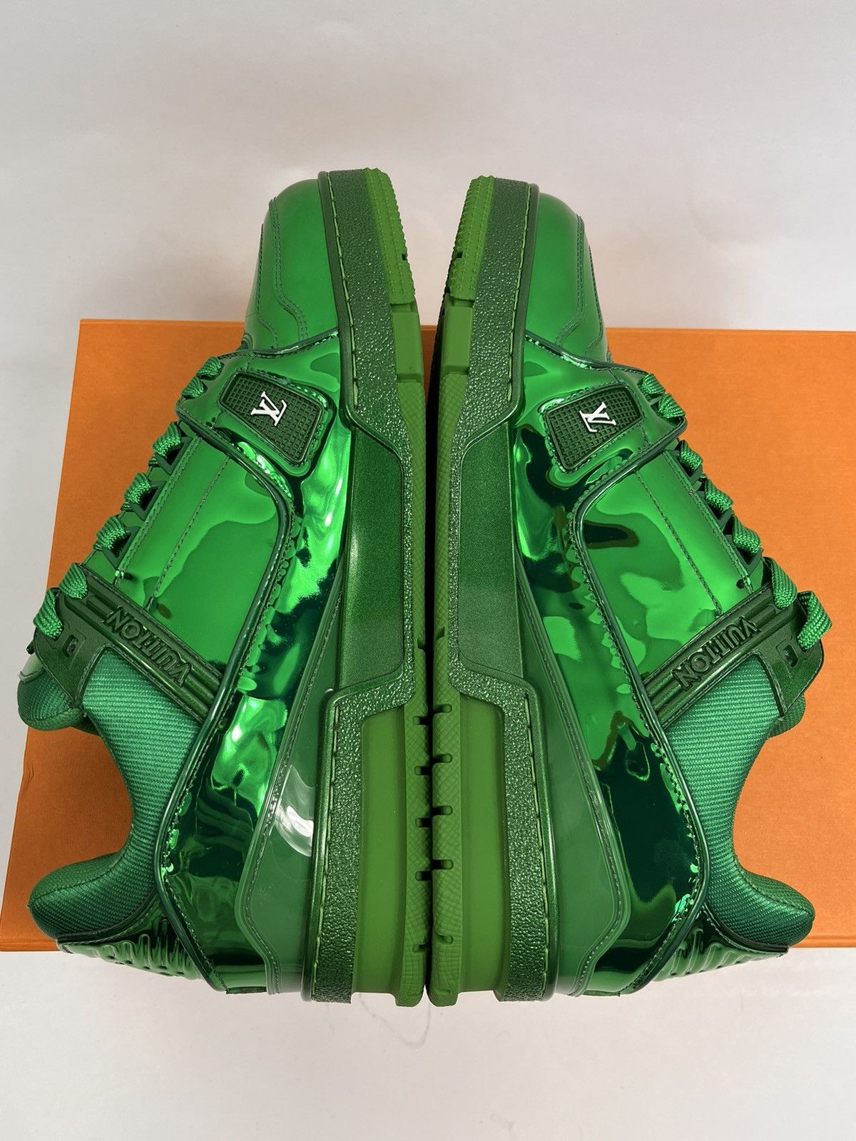 Louis Vuitton × Virgil Abloh PATENT GREEN SNEAKERS Size US 7 / EU 40 - 5 Thumbnail
