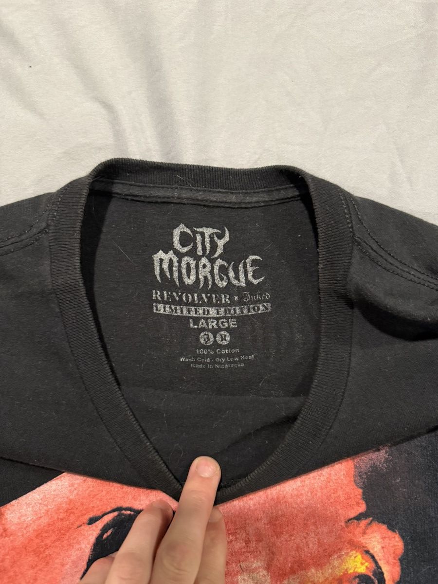 City Morgue City morgue revolver exclusive tee Size US L / EU 52-54 / 3 - 3 Thumbnail