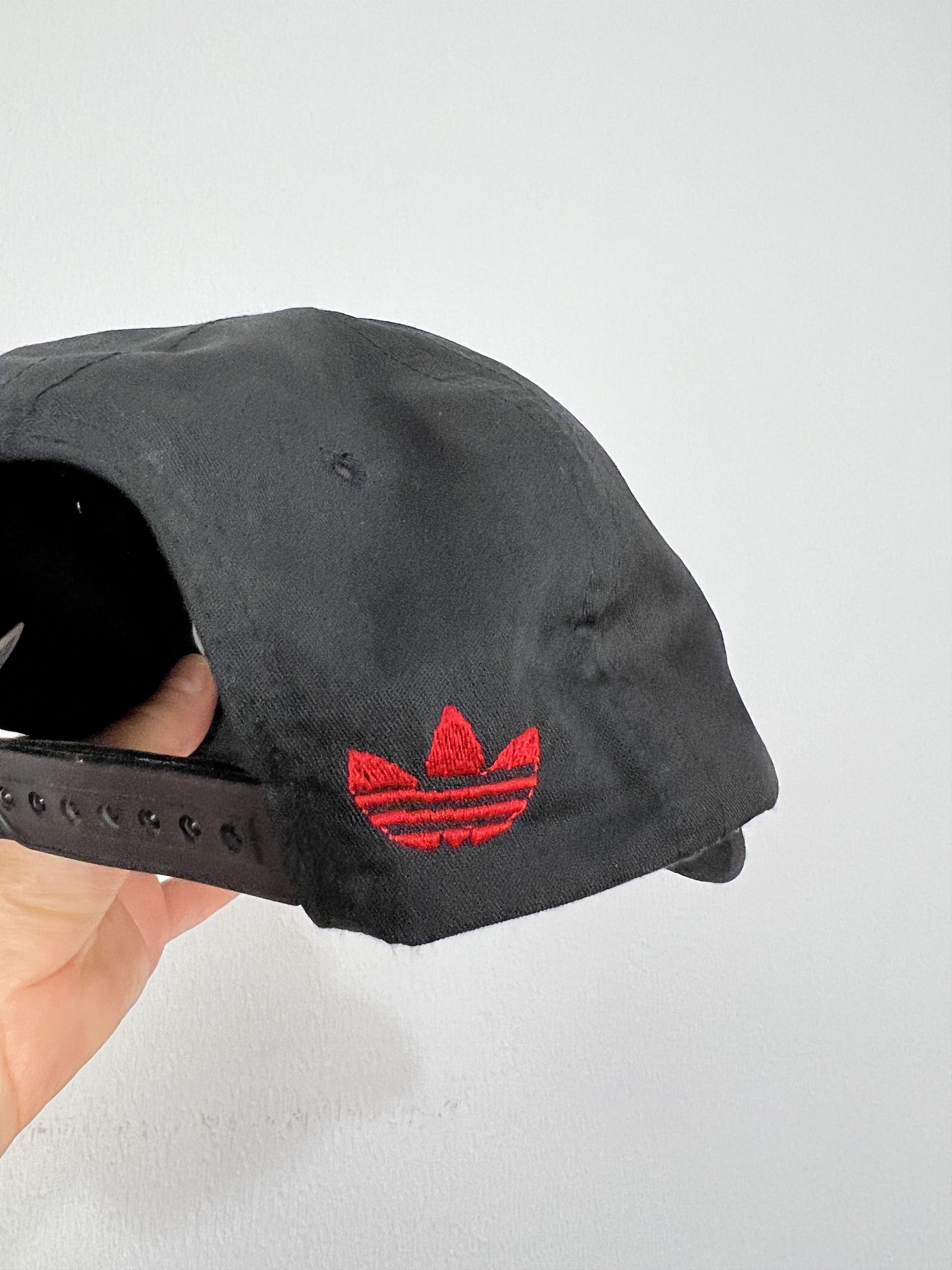 Adidas Liverpool Soccer Football Cap Rare Snapback One Size Adult Size ONE SIZE - 5 Thumbnail