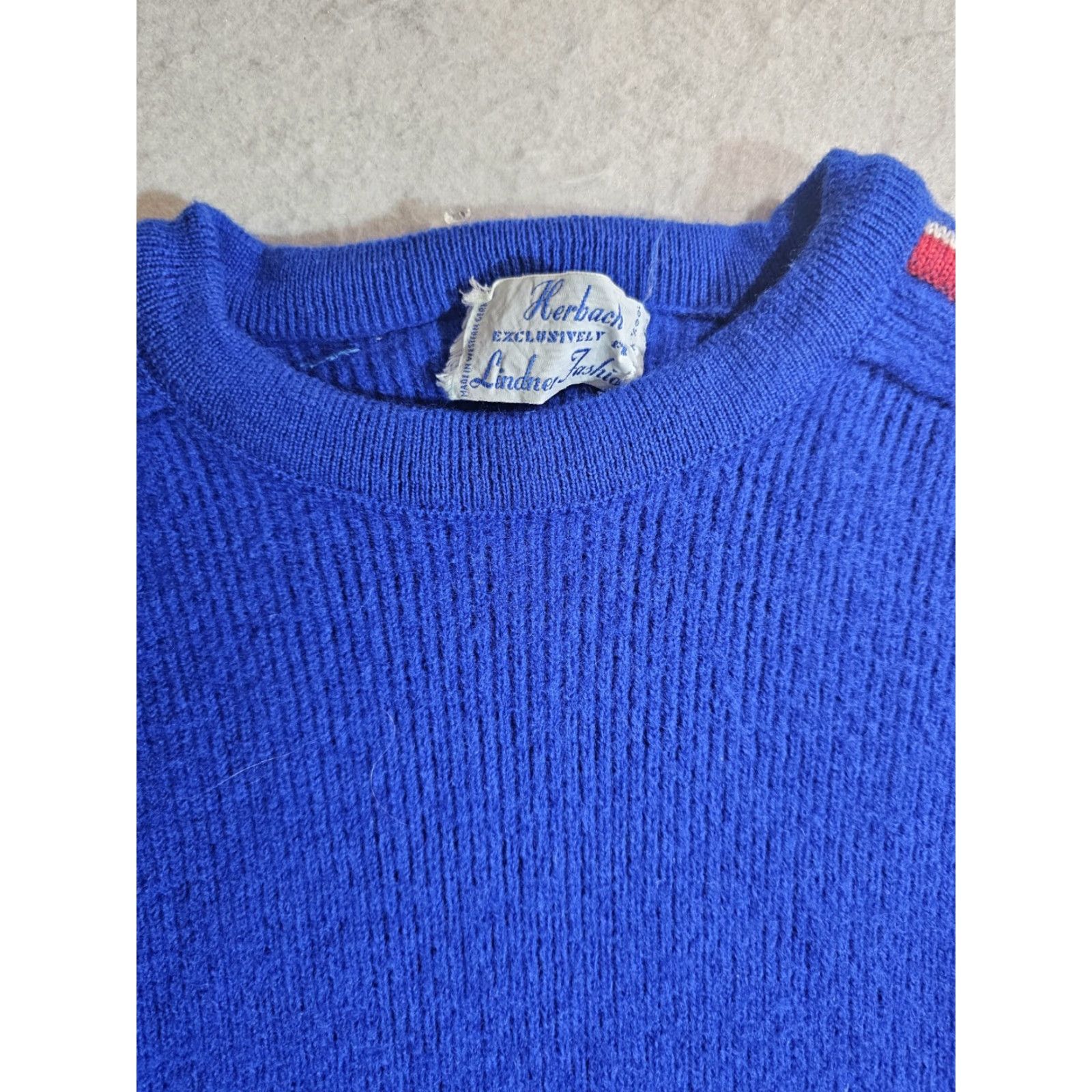 Vintage VINTAGE Herbach Sweater Mens Sz Sm Crewneck 100% Wool Striped Blue Red - See Pics Size US S / EU 44-46 / 1 - 3 Thumbnail