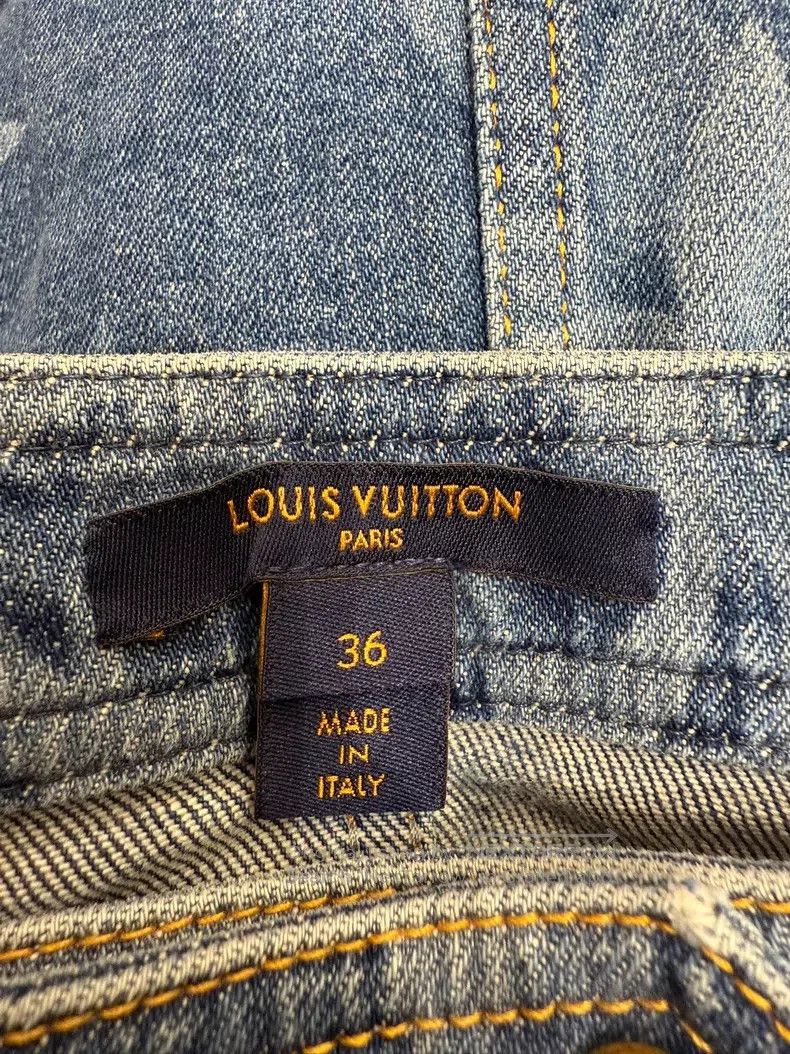 Louis Vuitton Denim skirt