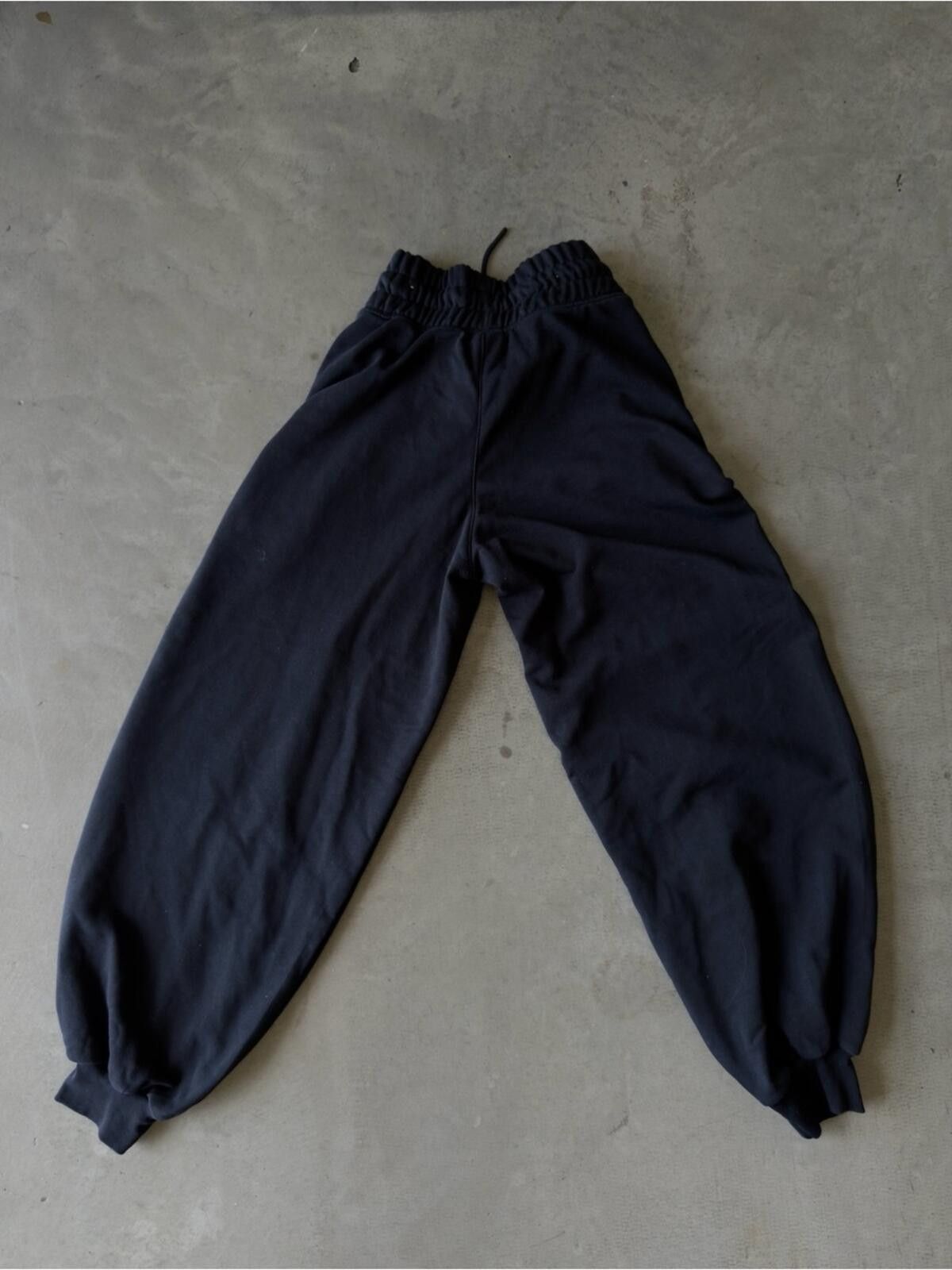 Jordan Brand Jordan / Dri-FIT Sport Sweatpants / Black Joggers Size 26" / US 2 / IT 38 - 2 Thumbnail
