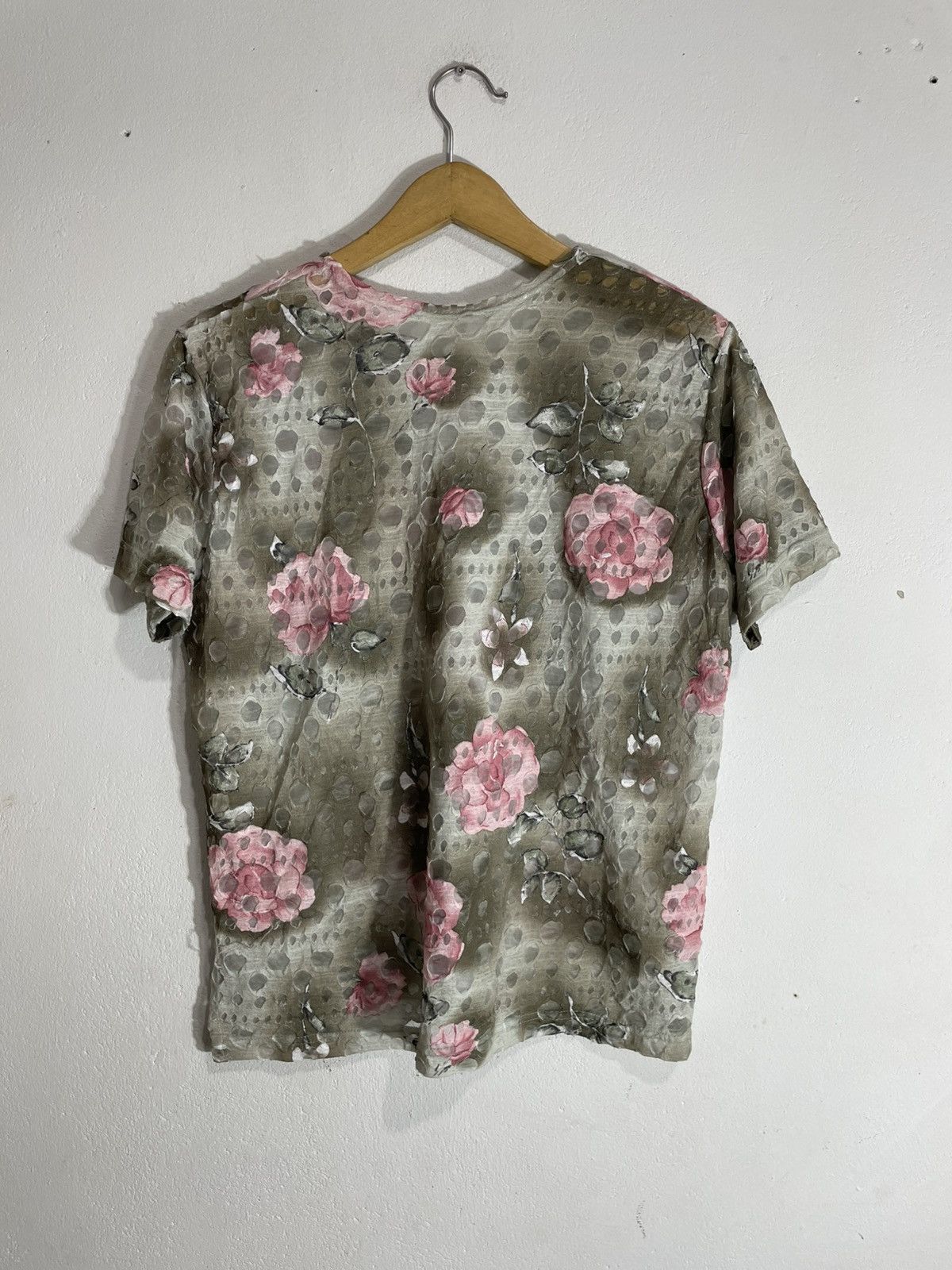 Issey Miyake Undefined Distressed Tshirt Flower Hole pattern Issey Style Size US M / EU 48-50 / 2 - 5 Thumbnail