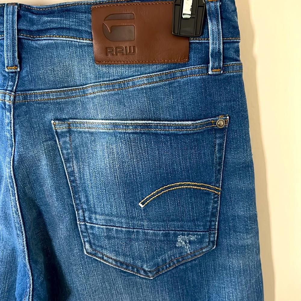 Designer Slim Fit31/30- G-Star -93%Ctn 5% poly 2% el- med blue Size US 31 - 6 Thumbnail
