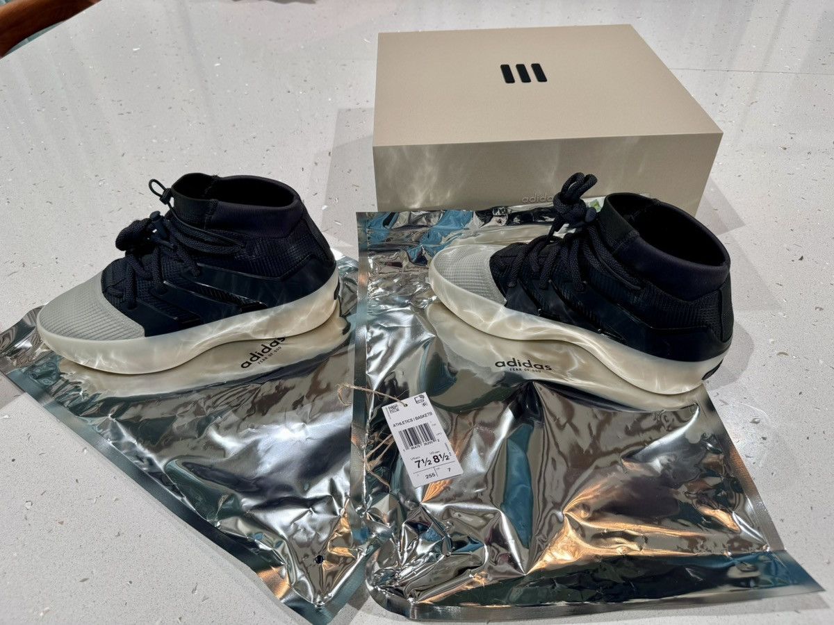 Adidas × Fear of God Fear of God Athletics x adidas I Basketball 'Carbon Sesame' Size US 7.5 / EU 40-41 - 12 Thumbnail