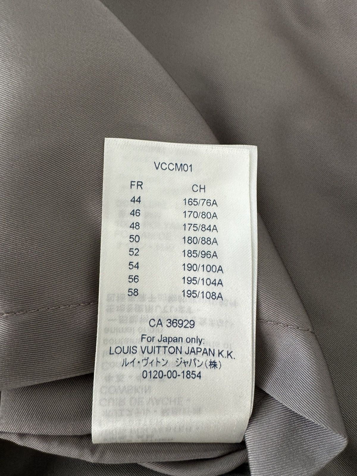 Louis Vuitton Louis Vuitton Black Reversible Monogram Windbreaker Size US XL / EU 56 / 4 - 18 Thumbnail